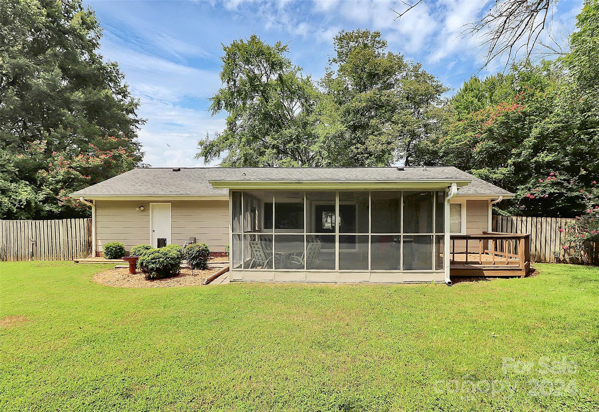 12010 Charing Grove Lane