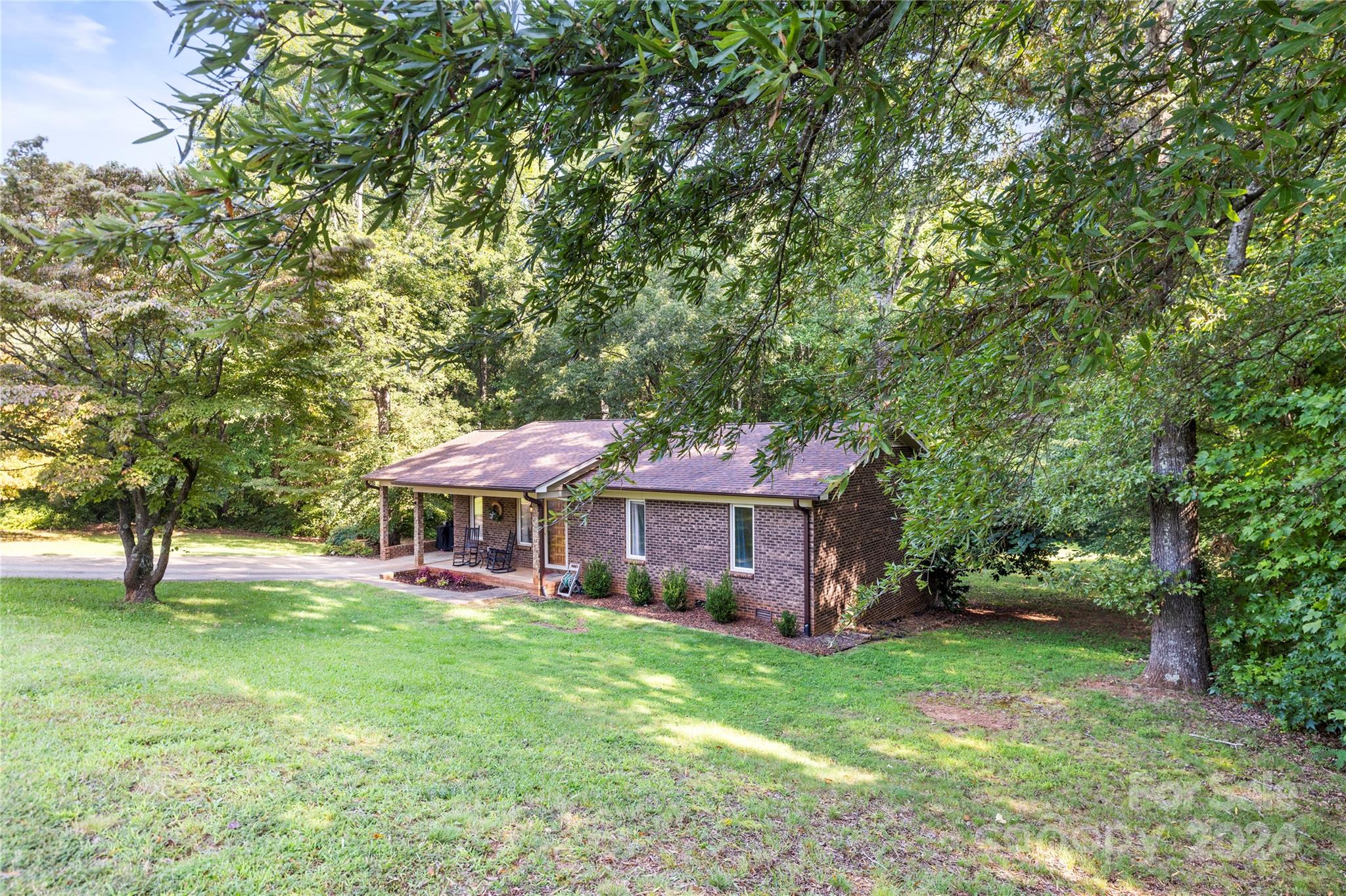 2042 Modern Estates Road