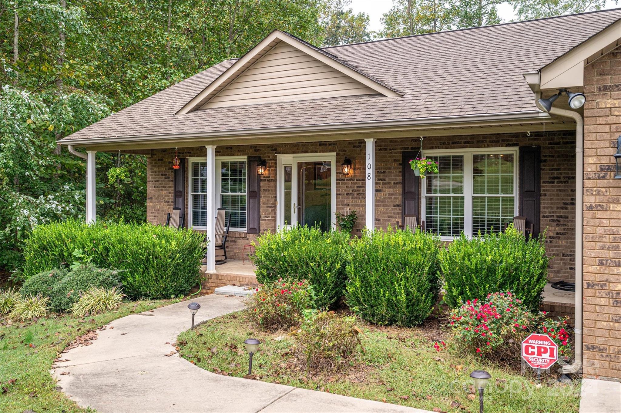 108 Ruby Lane