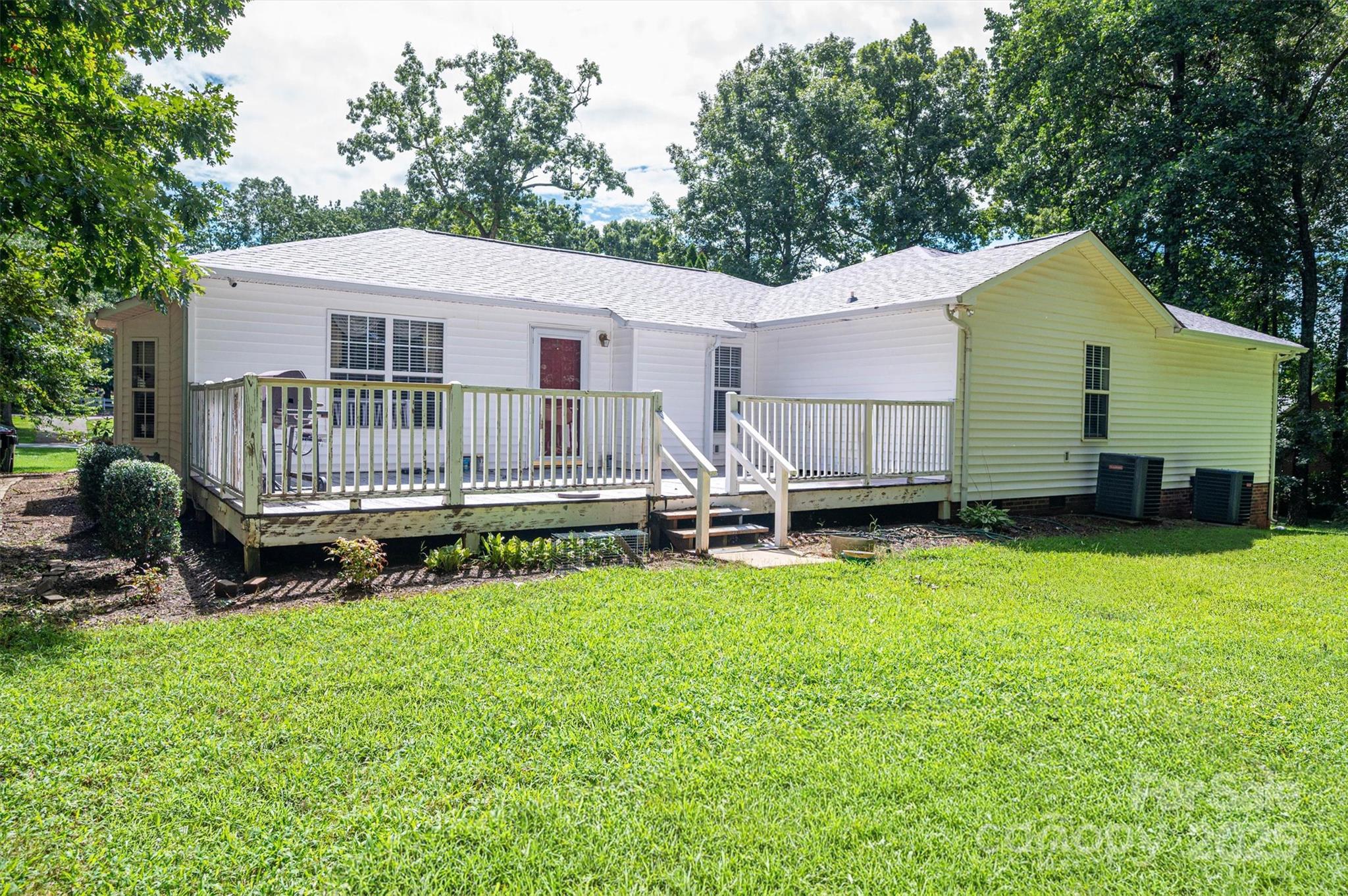 1335 Huckleberry Drive