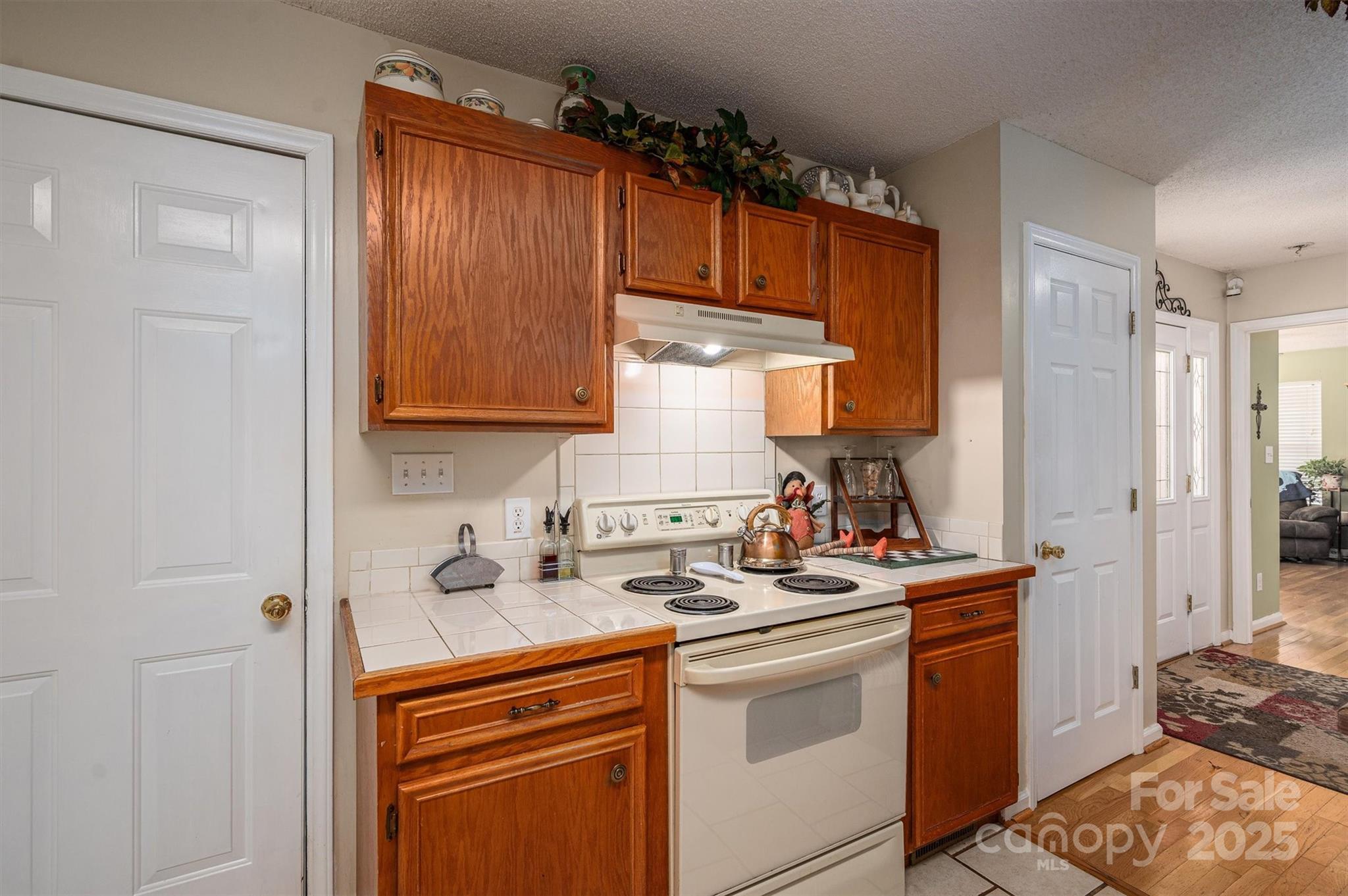 1335 Huckleberry Drive