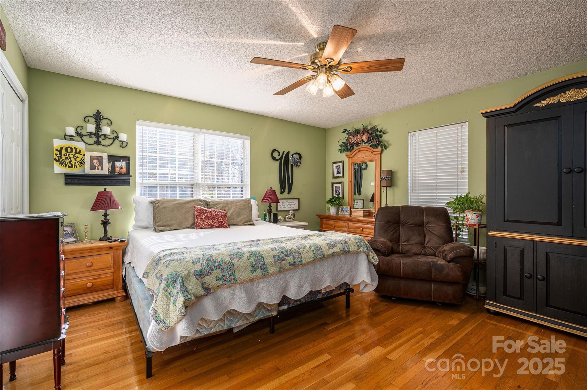 1335 Huckleberry Drive