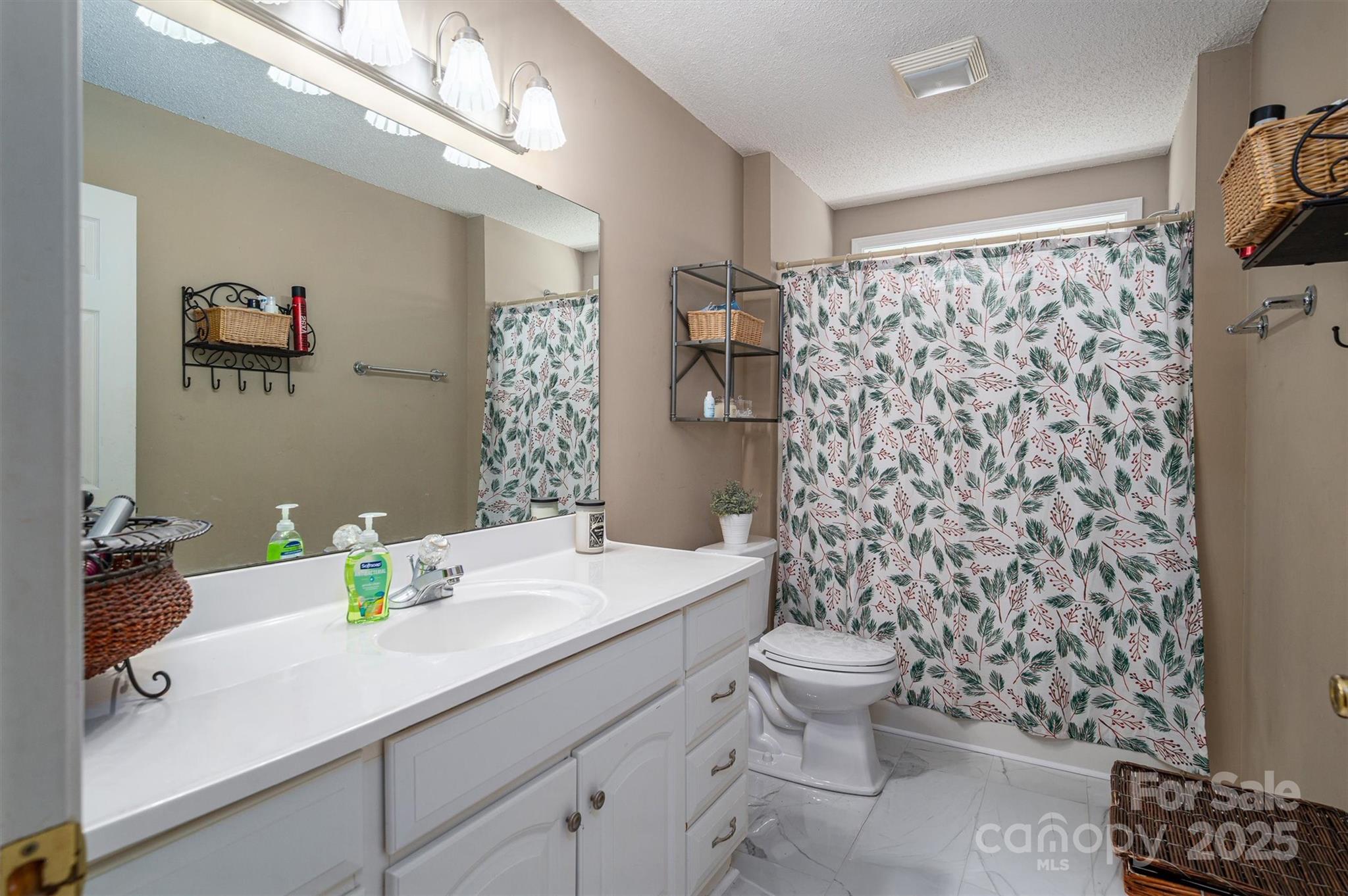 1335 Huckleberry Drive