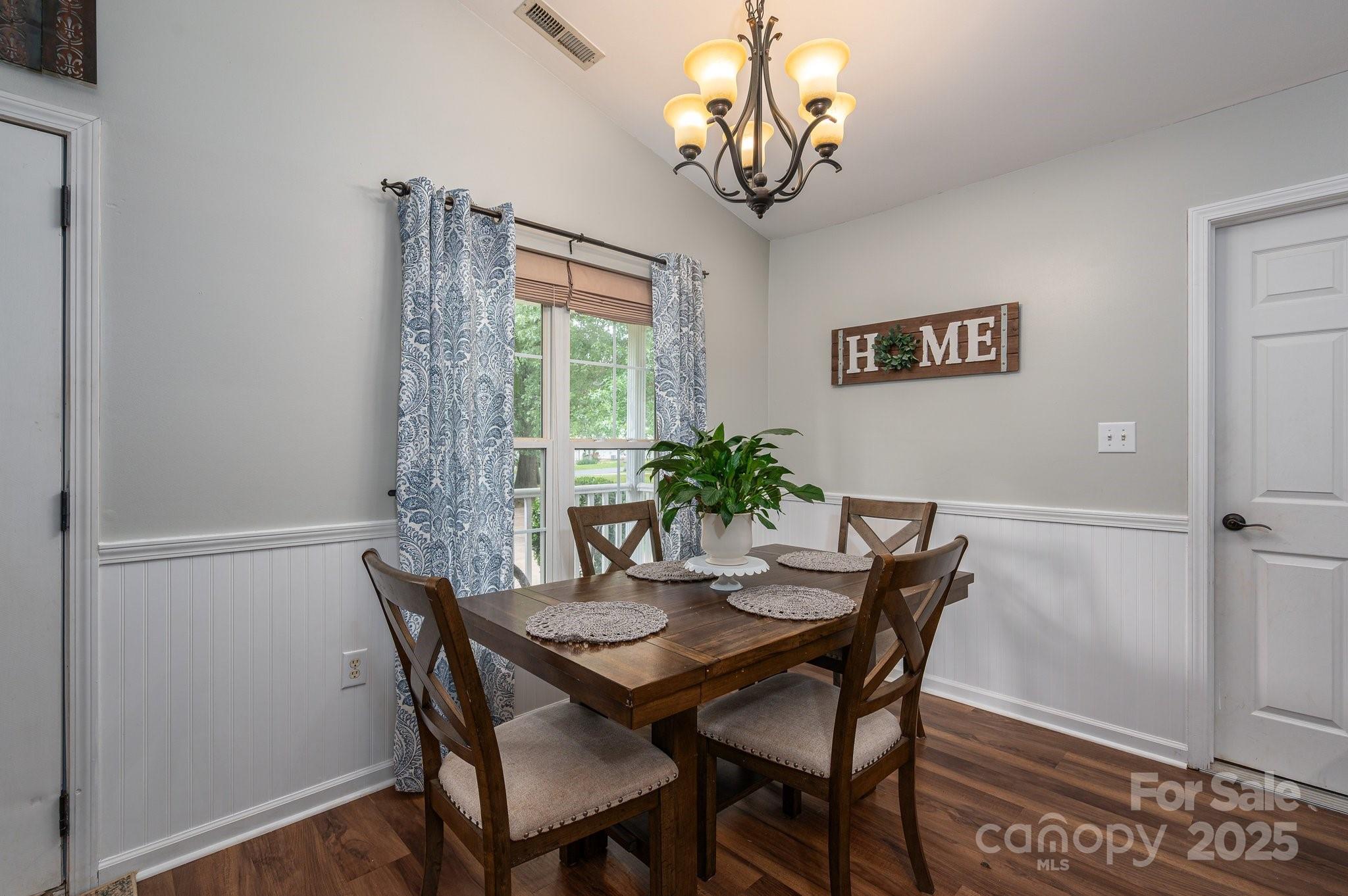 1774 Smyrna Lane