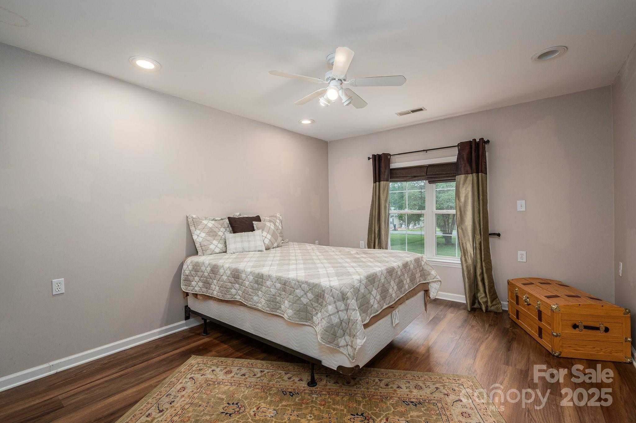 1774 Smyrna Lane