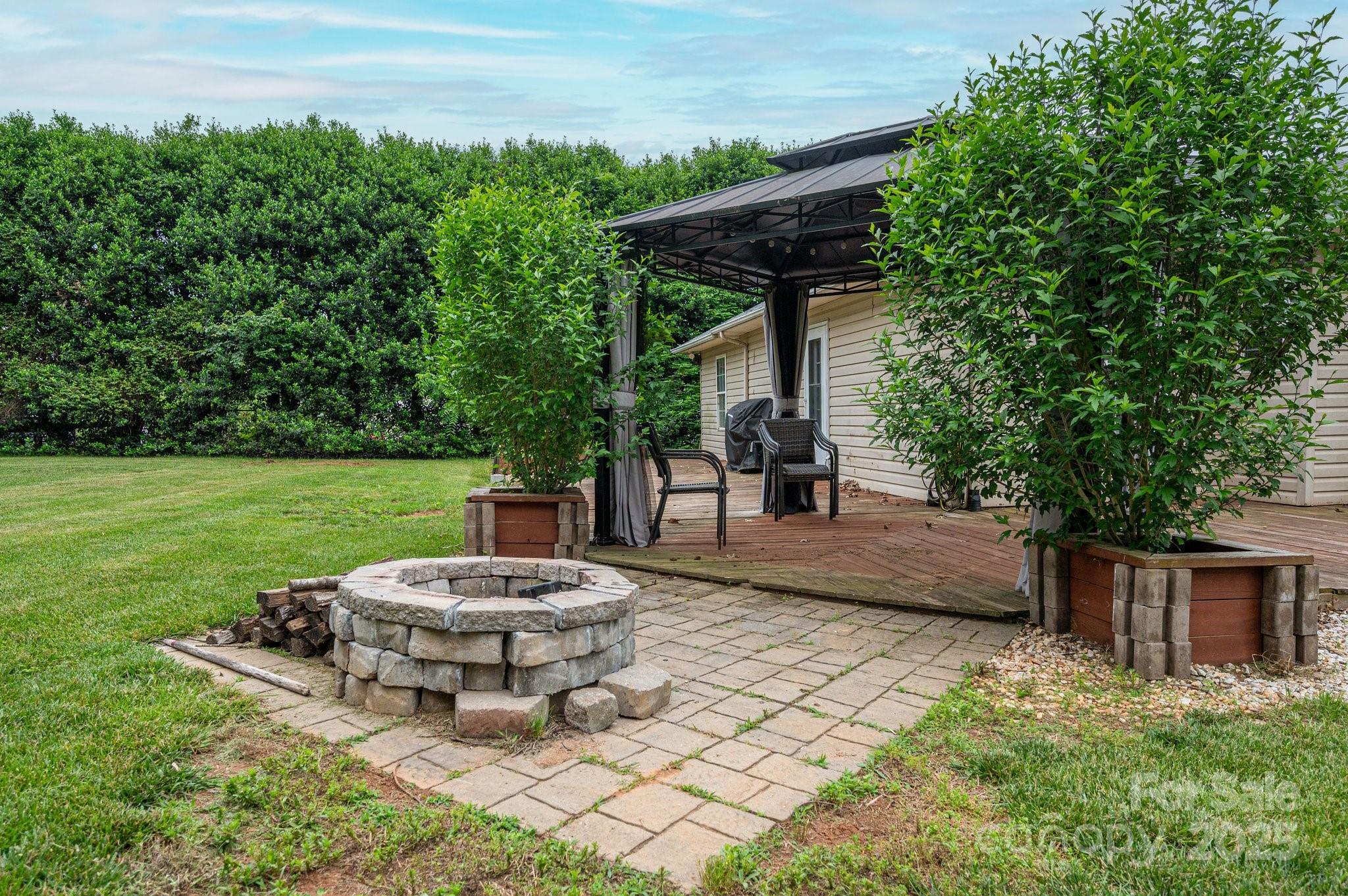 1774 Smyrna Lane