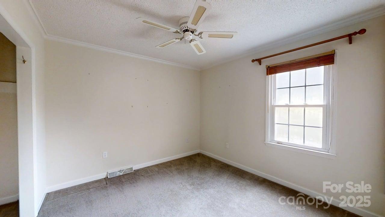 2507 Birnen Drive