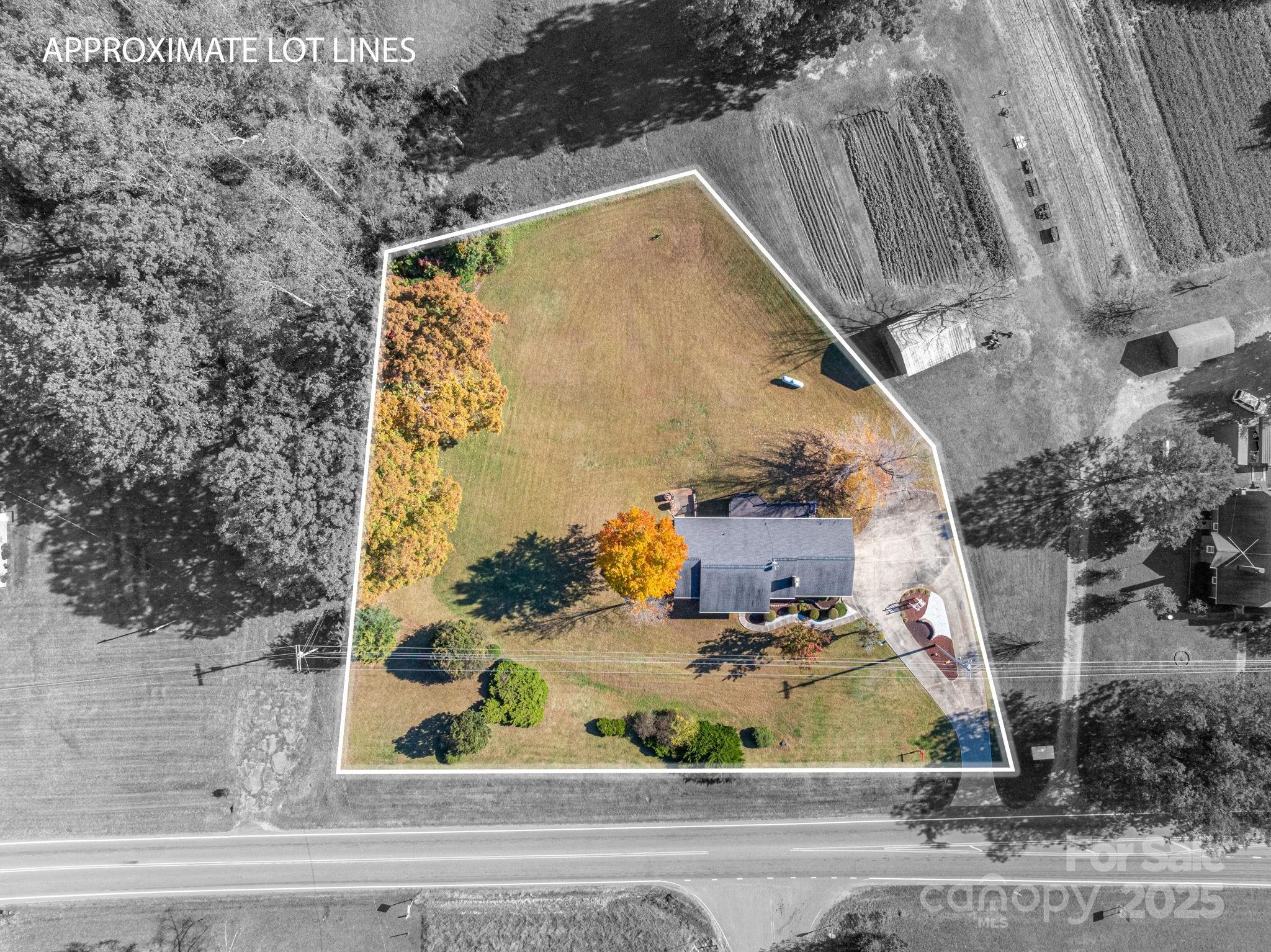 4866 E Hwy 150 Highway