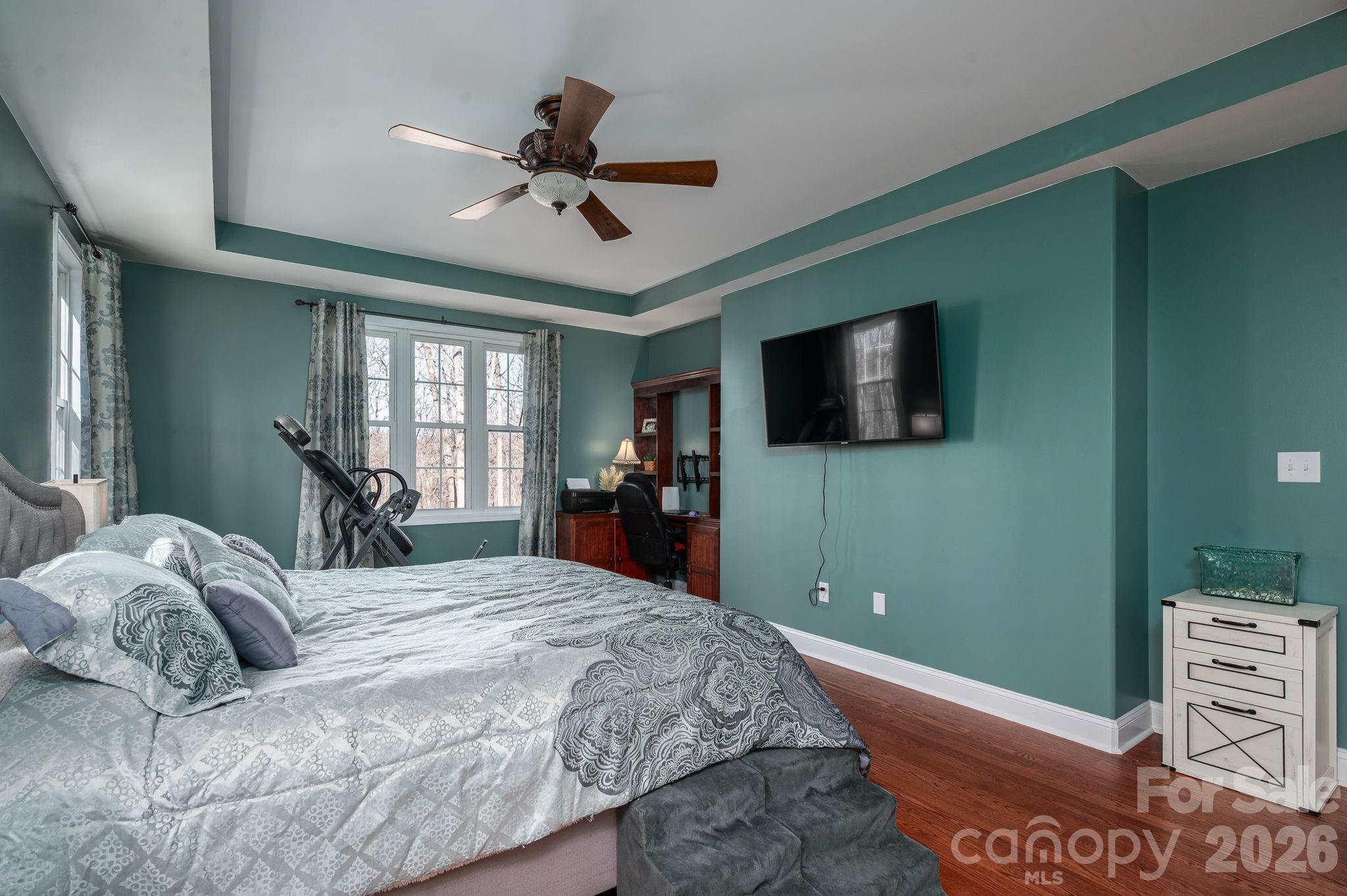 3272 Oak Ridge Circle