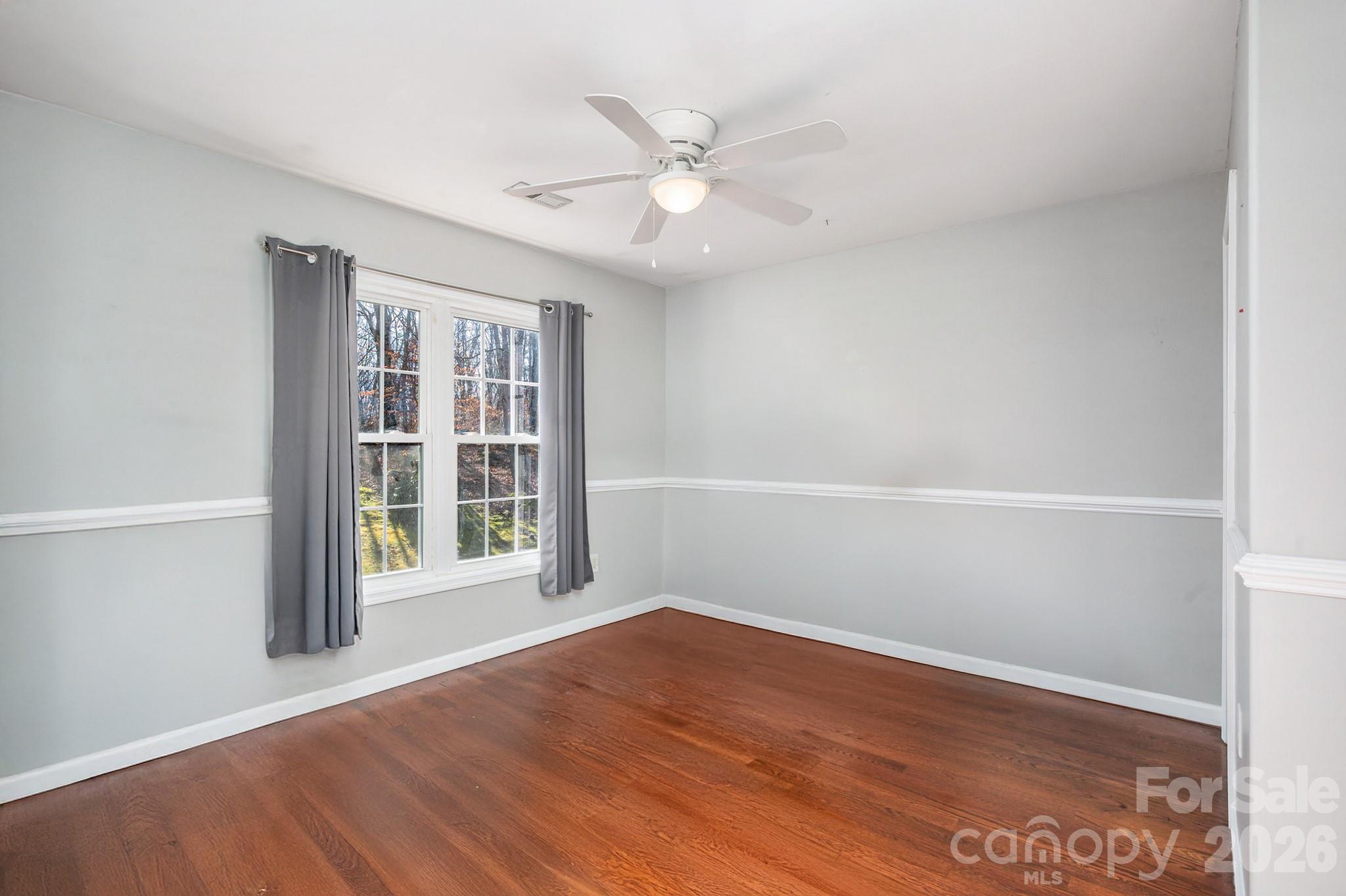 3272 Oak Ridge Circle
