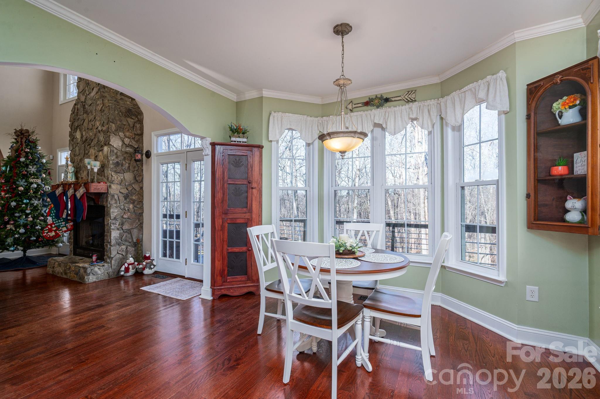 3272 Oak Ridge Circle