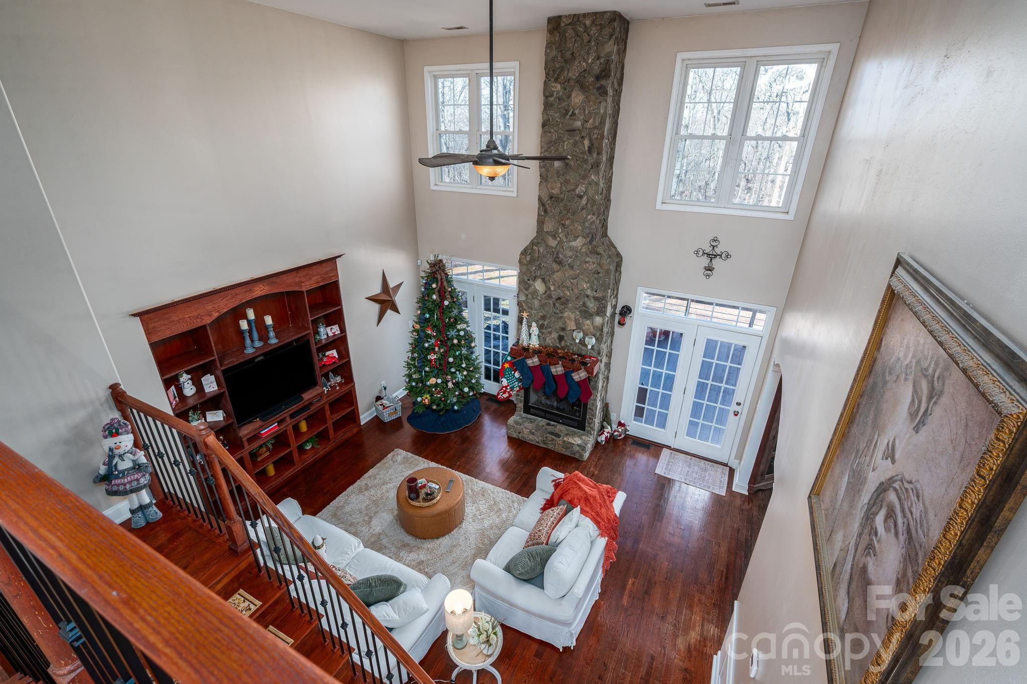 3272 Oak Ridge Circle