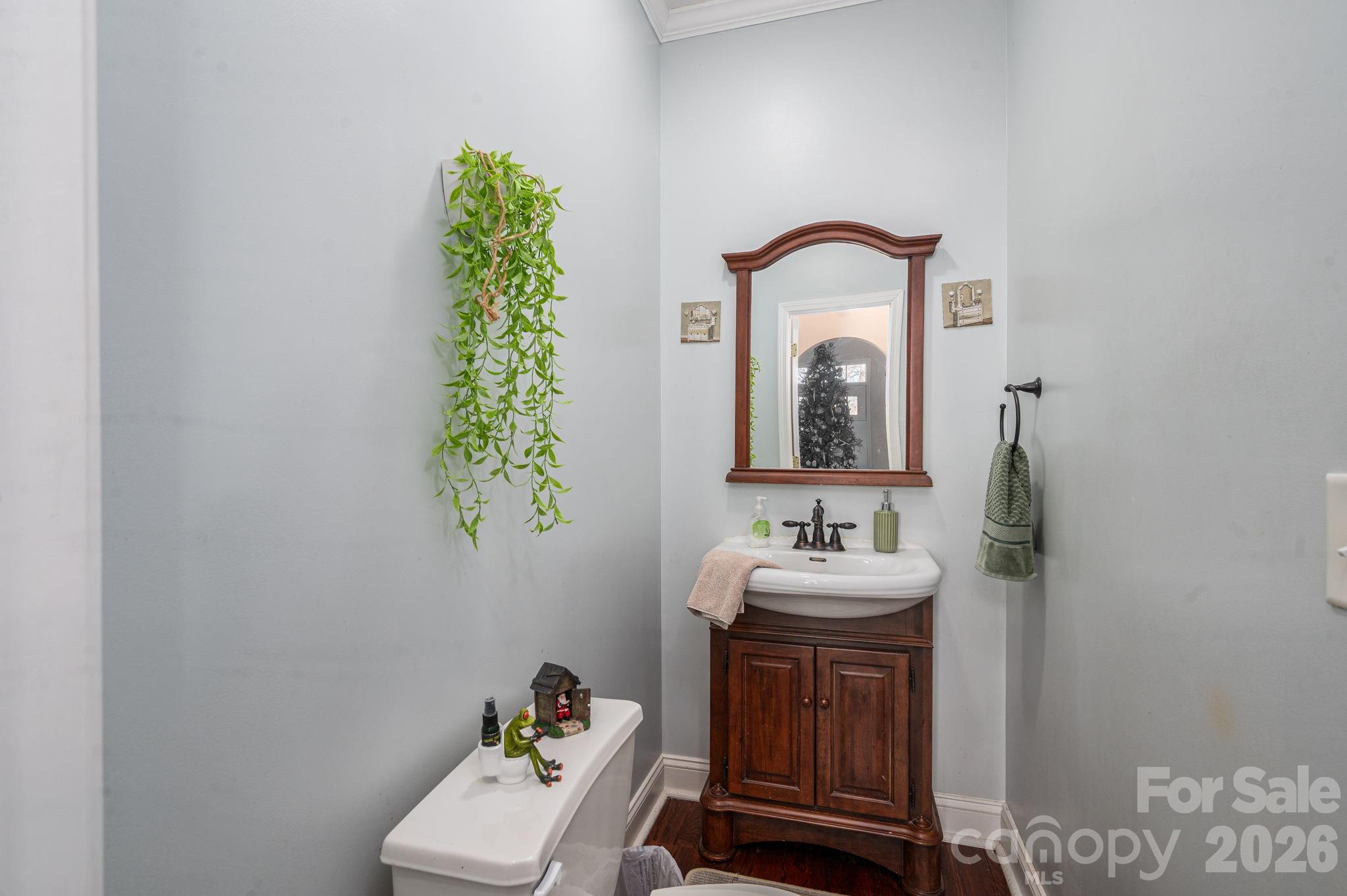 3272 Oak Ridge Circle