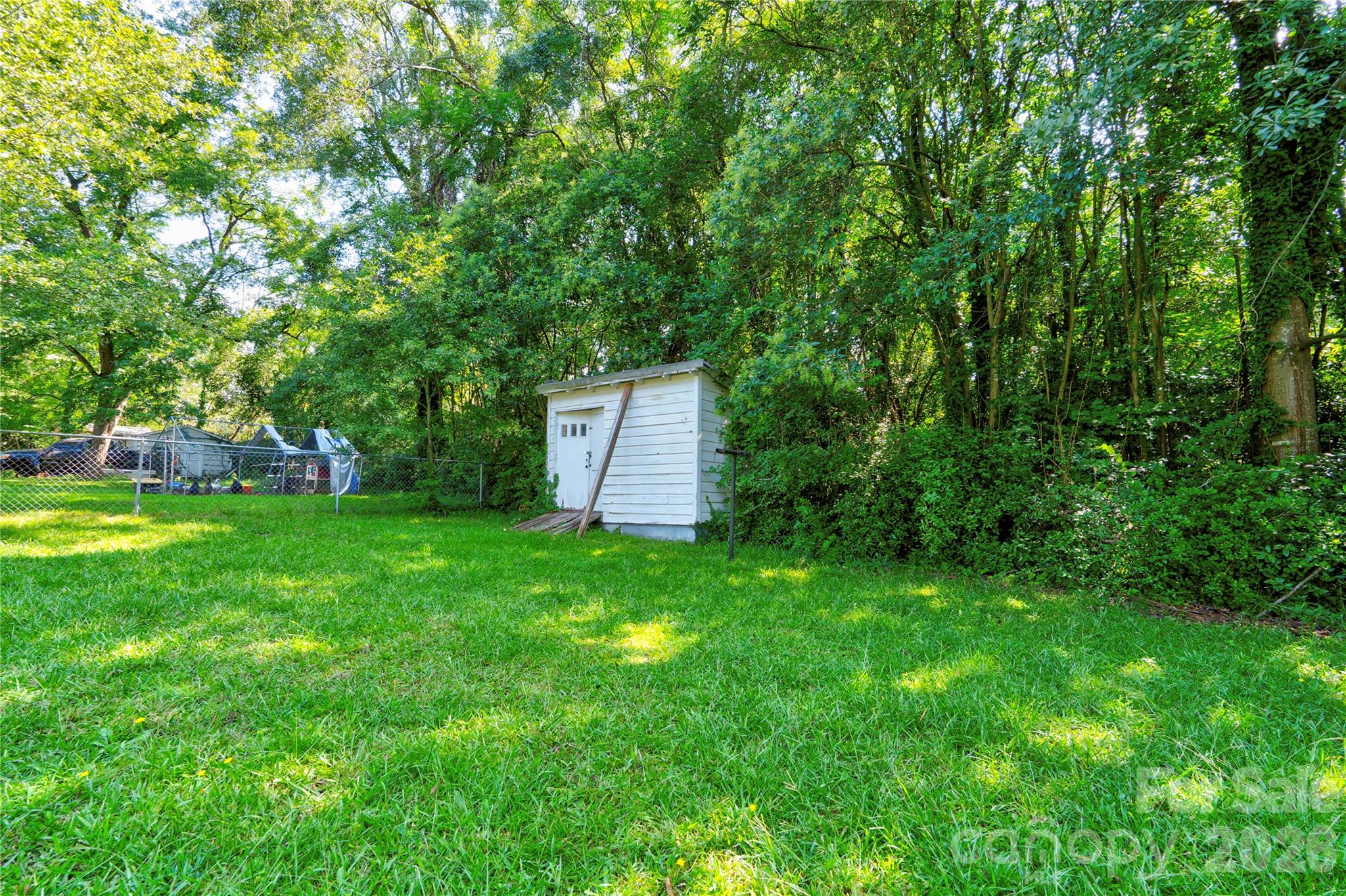 327 Woodside Drive