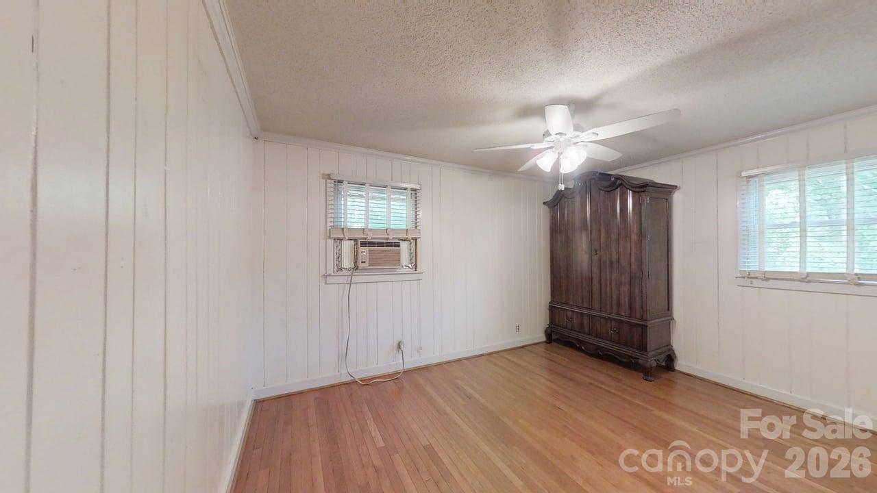 2367 Story Street