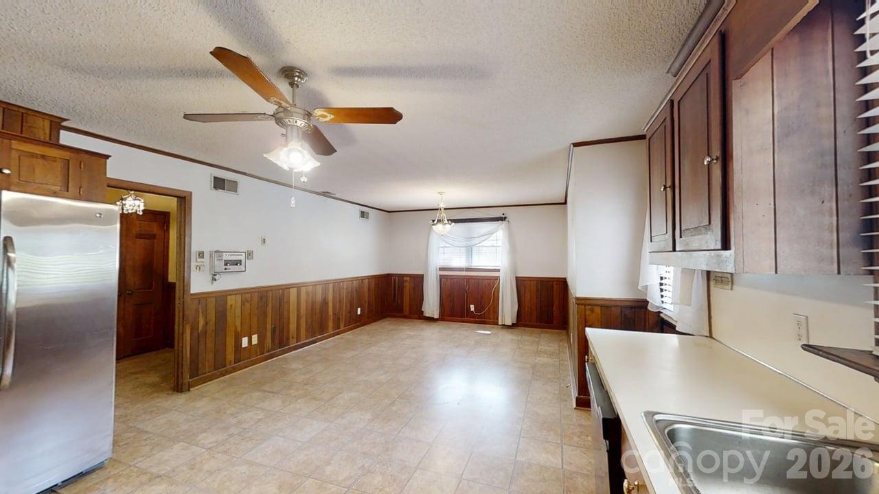 2367 Story Street