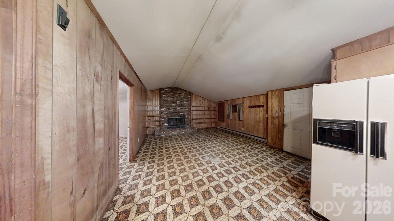 2367 Story Street