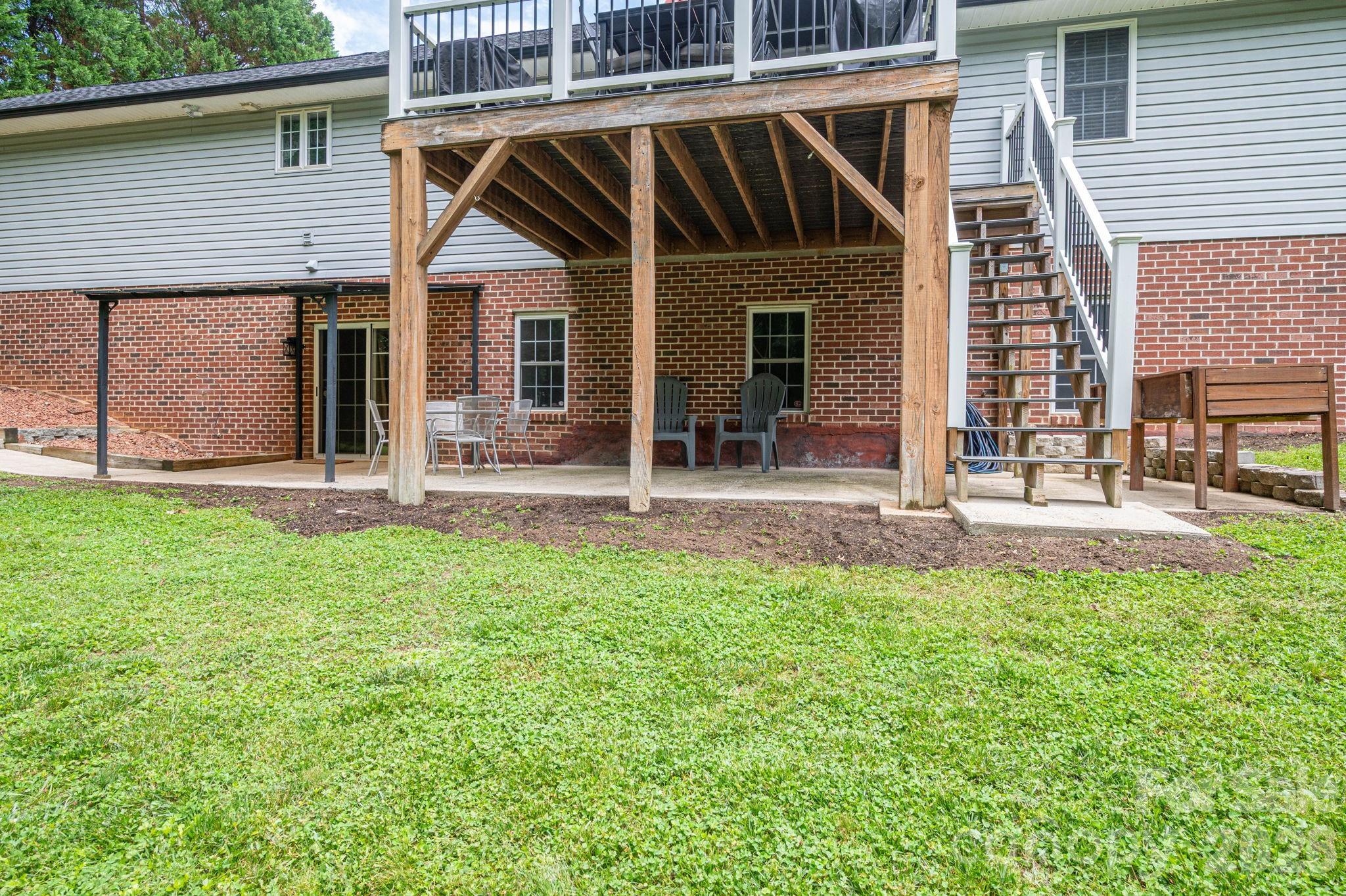 2479 Old Pond Drive