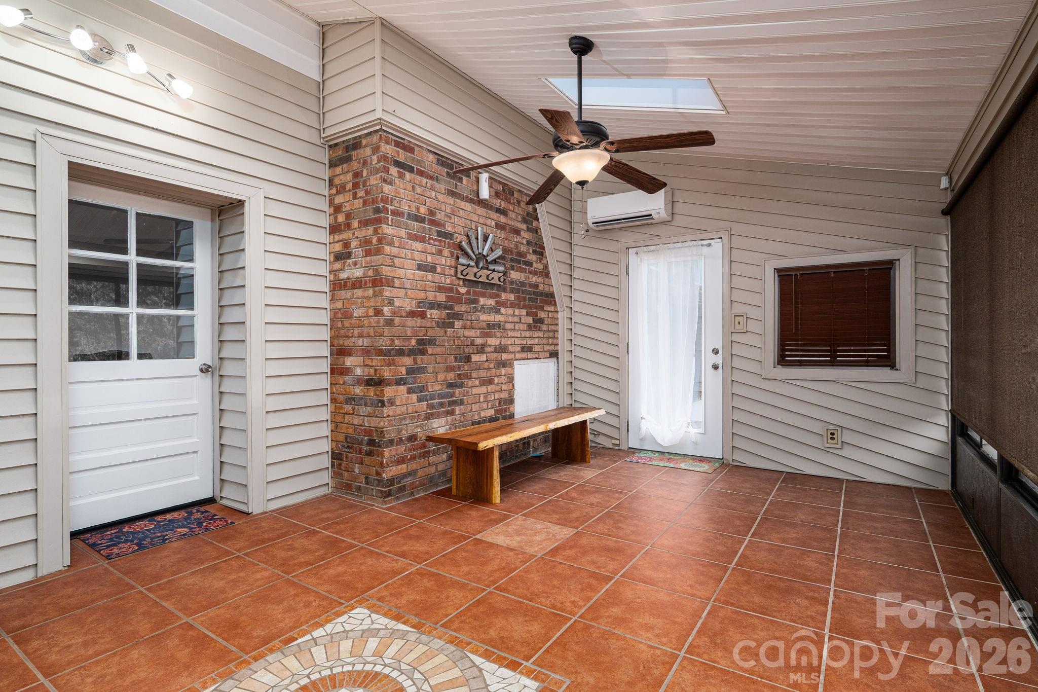 389 Caprice Circle