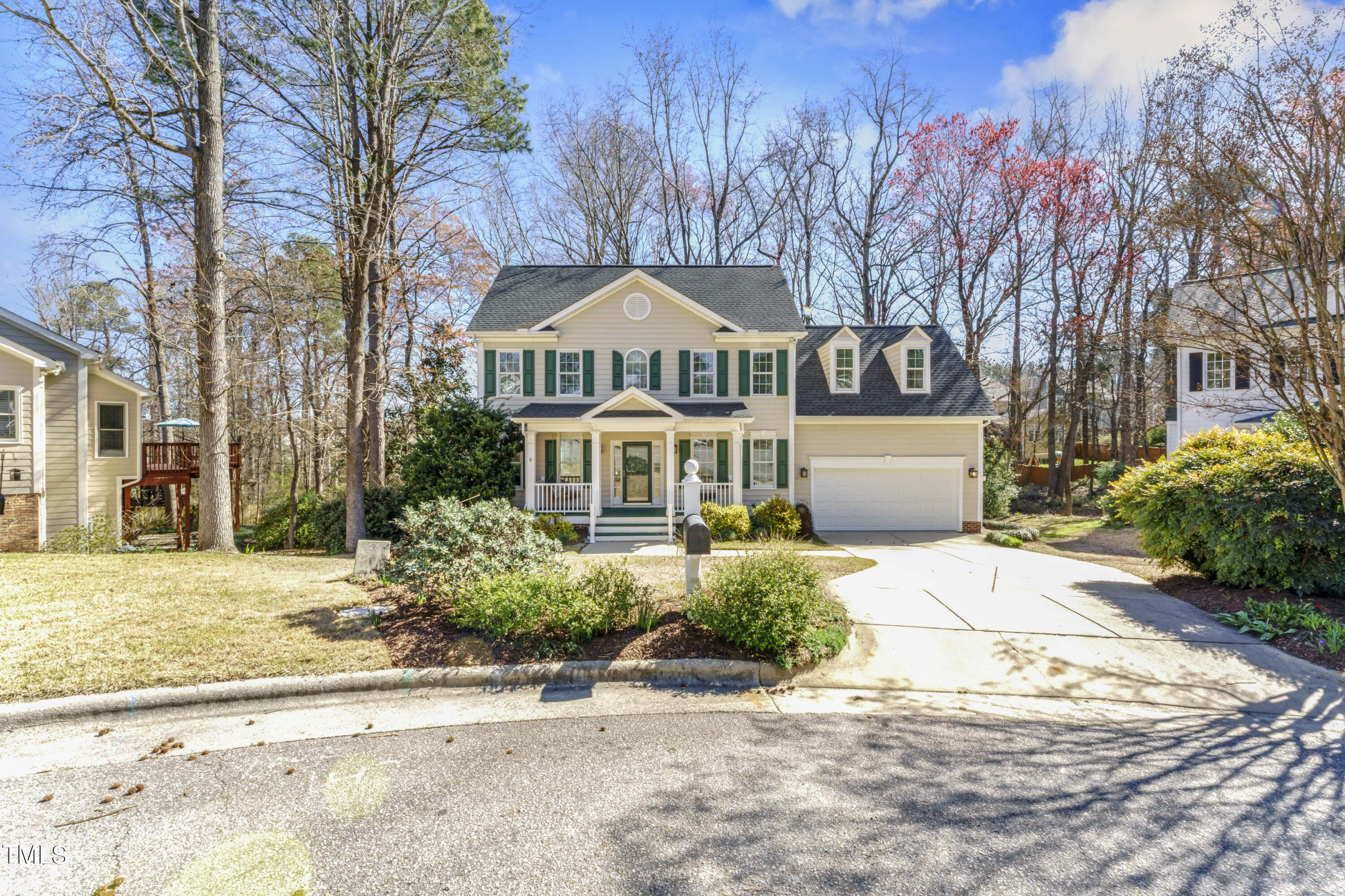 102 Old Holly Tree Court