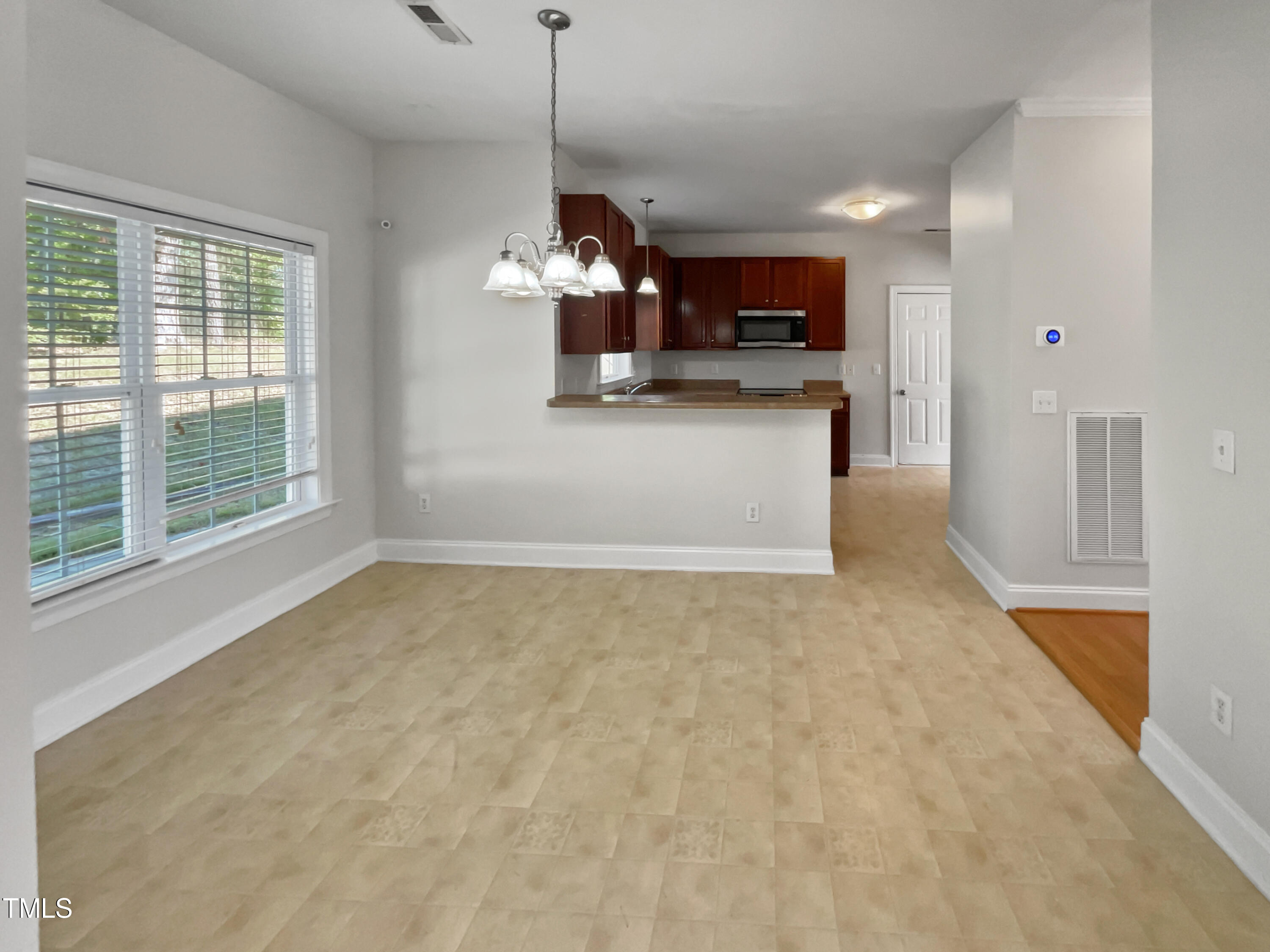 809 Pyracantha Drive