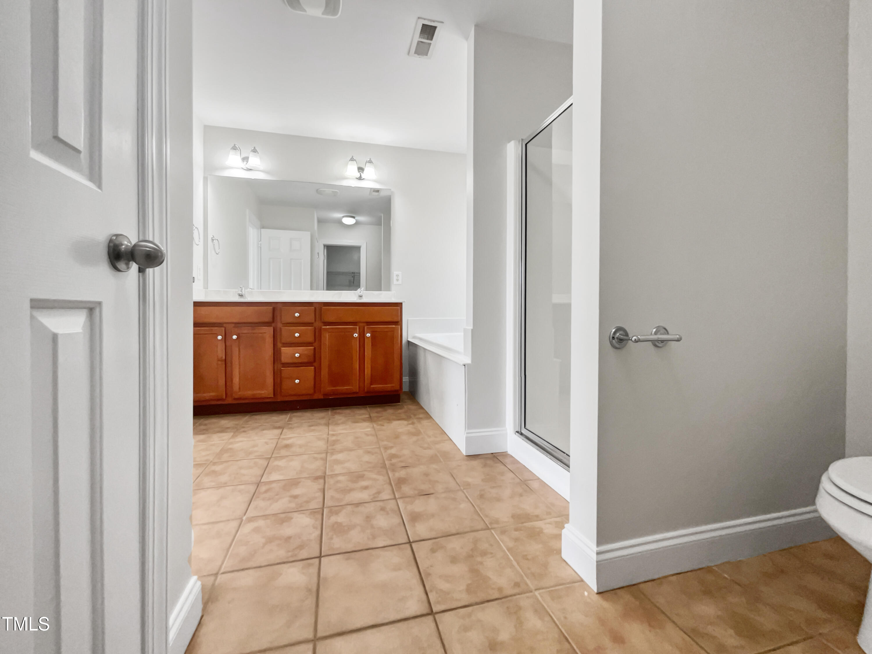 809 Pyracantha Drive