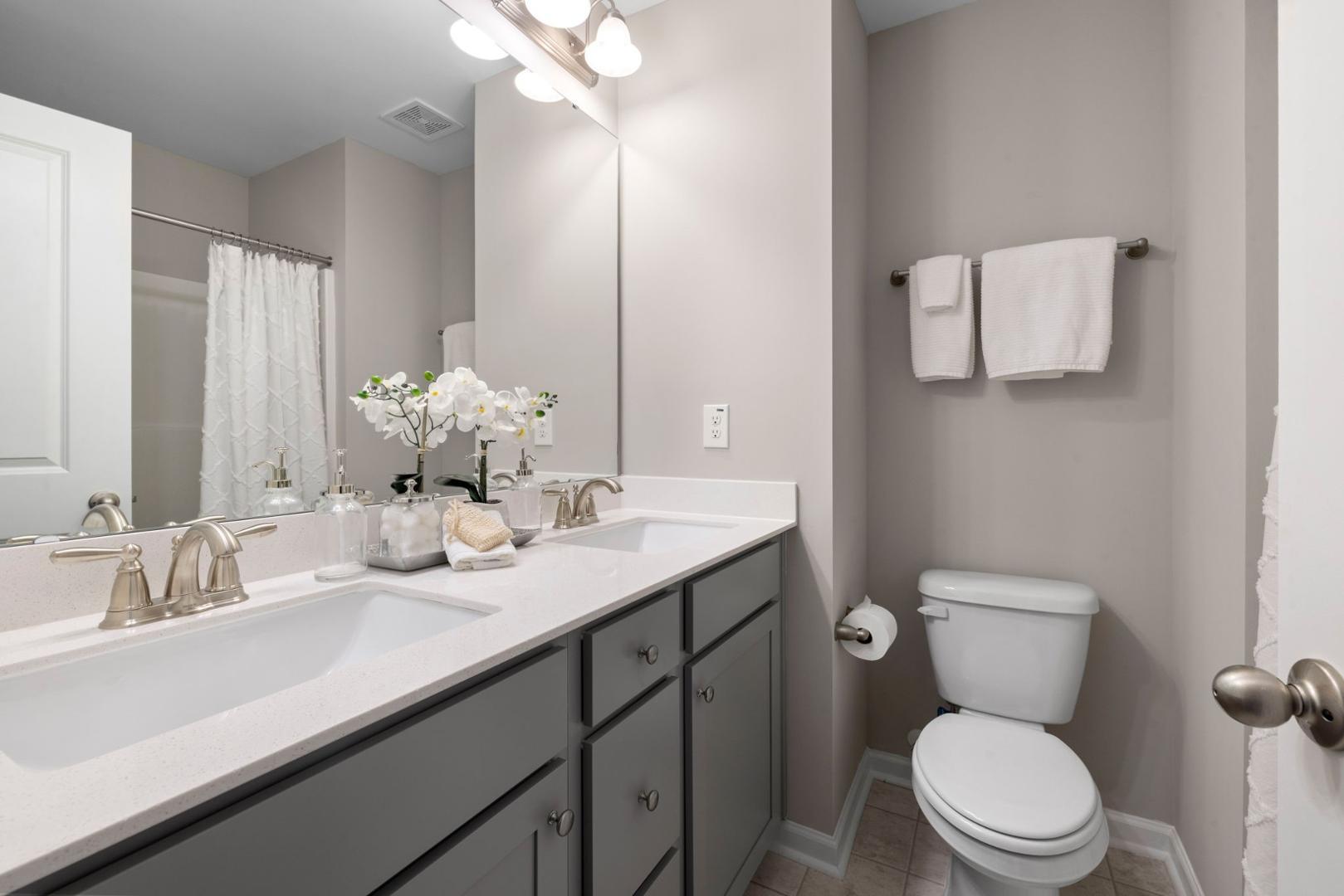 31 Stewarts Knob Drive