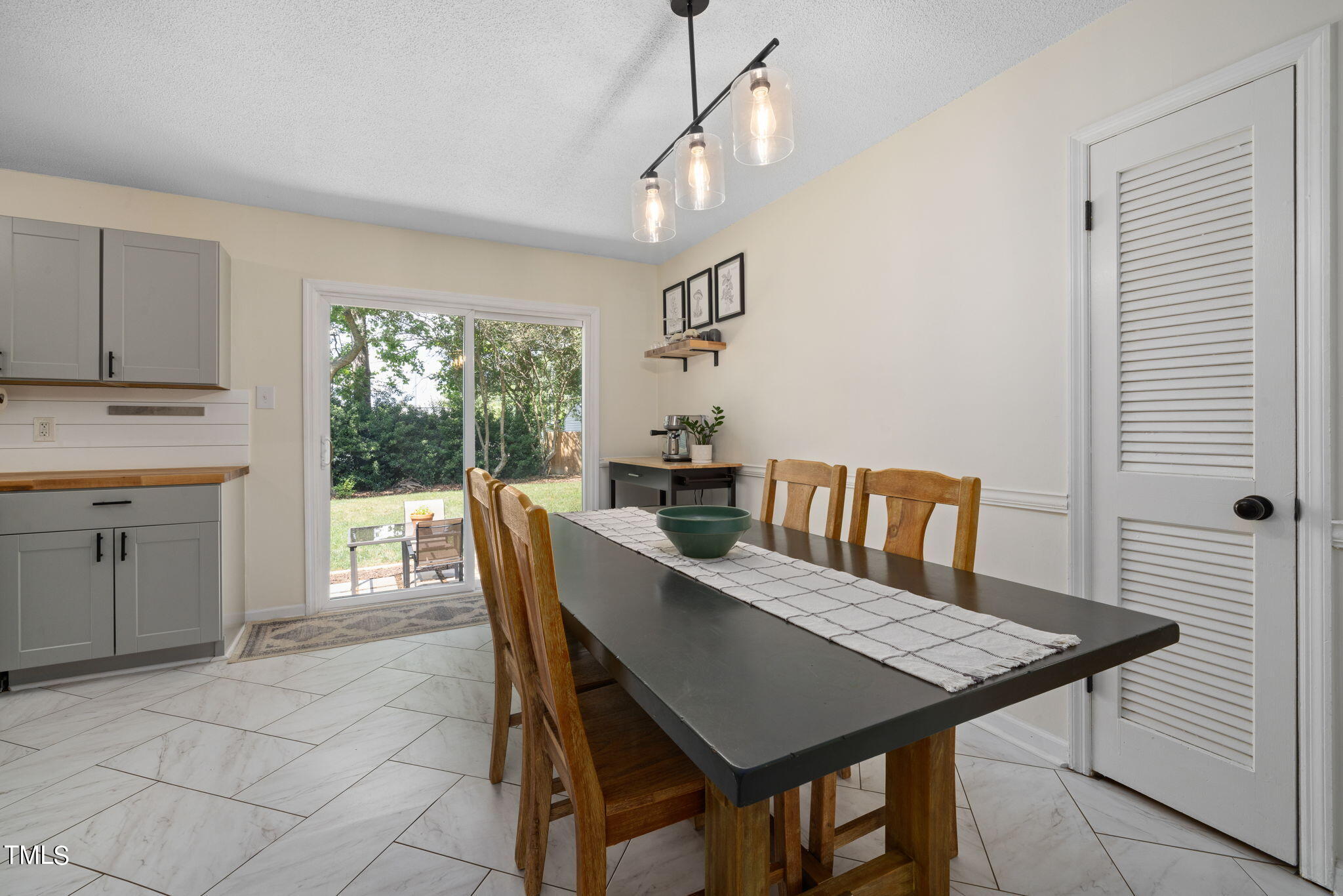 7208 Bentley Circle