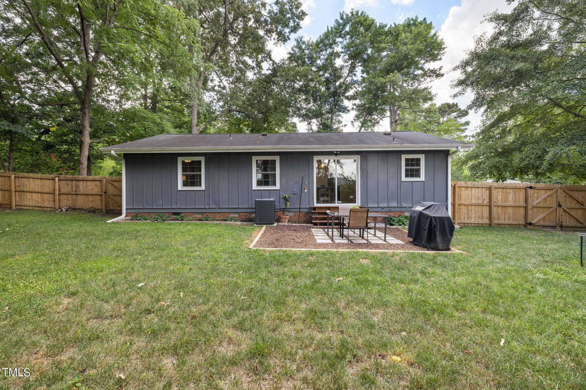 7208 Bentley Circle