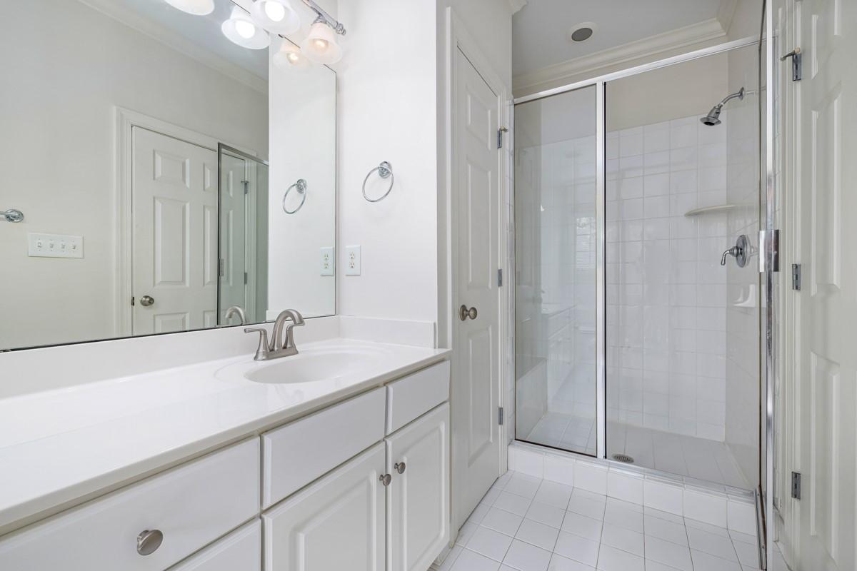 1300 Cameron View Court