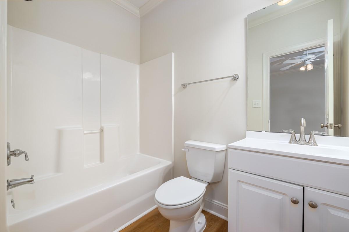 1300 Cameron View Court