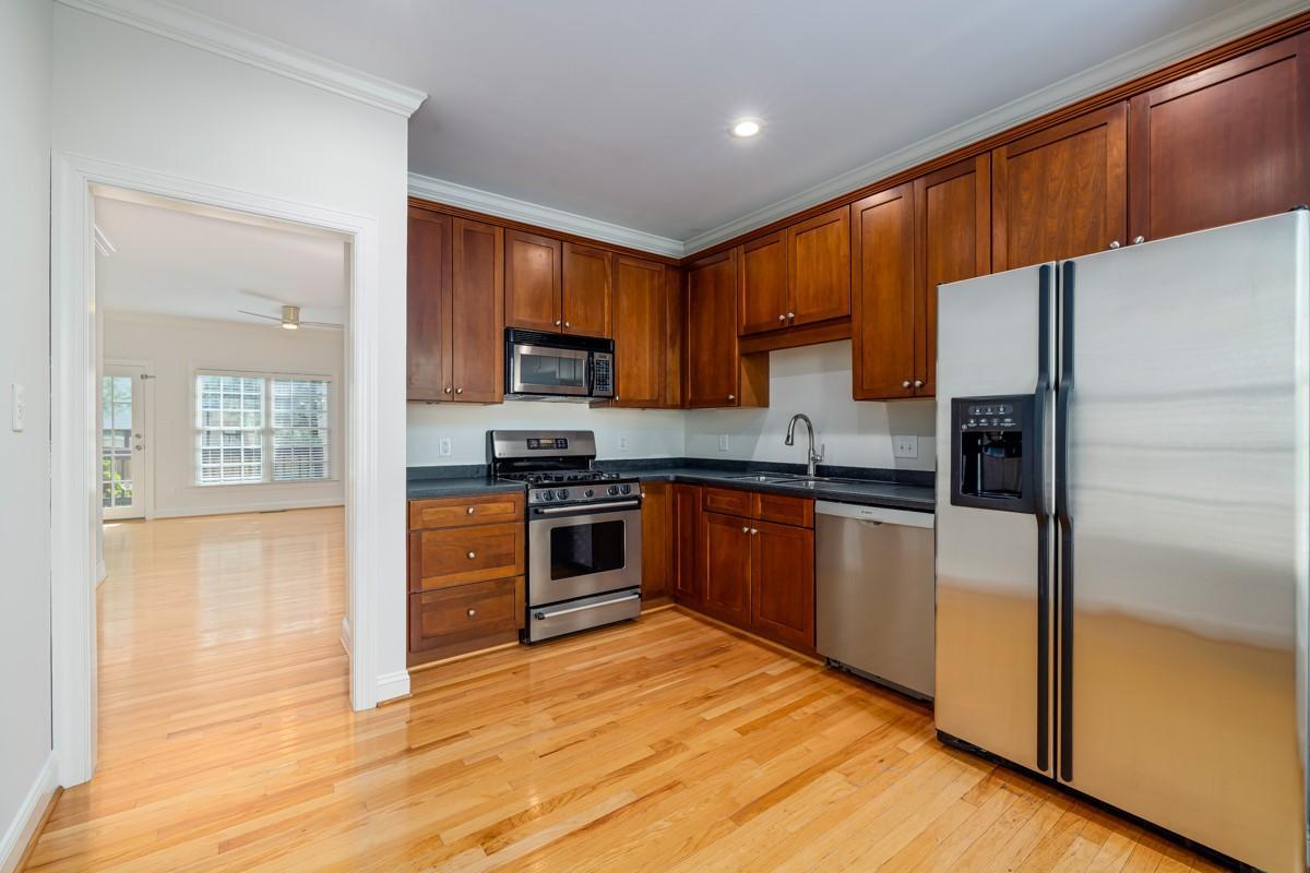 1300 Cameron View Court