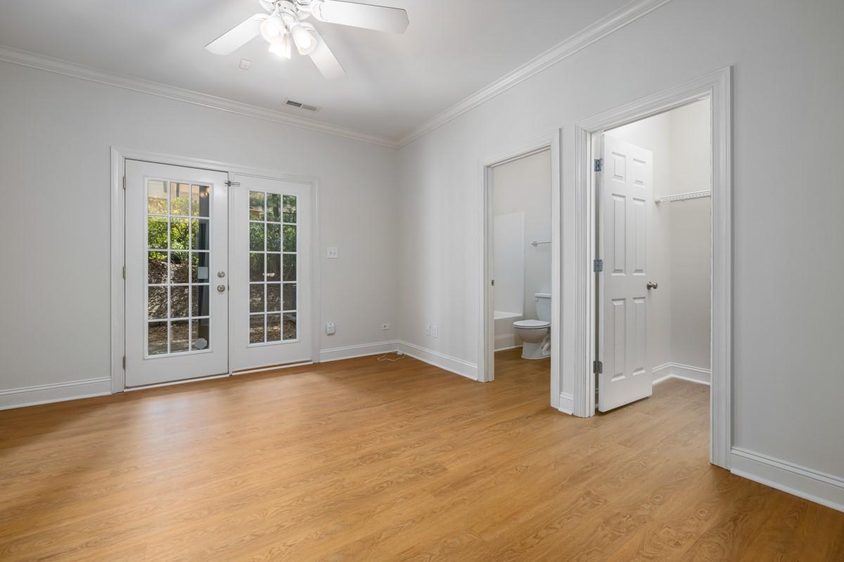 1300 Cameron View Court
