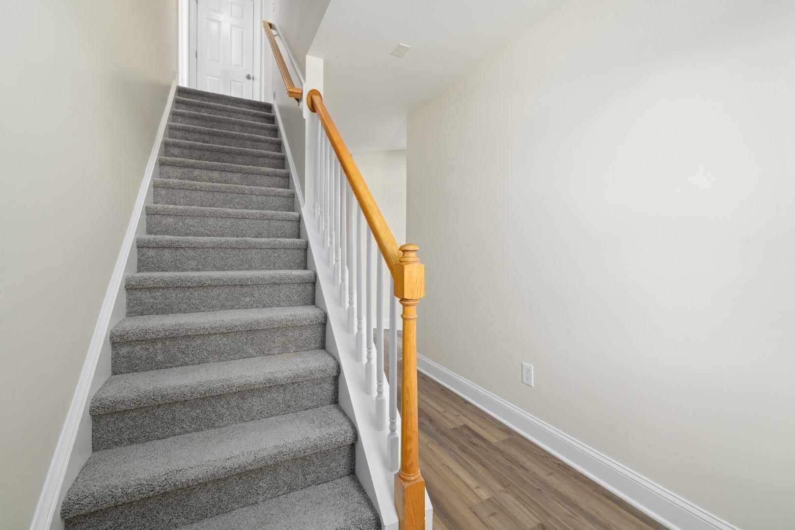 809 Pyracantha Drive