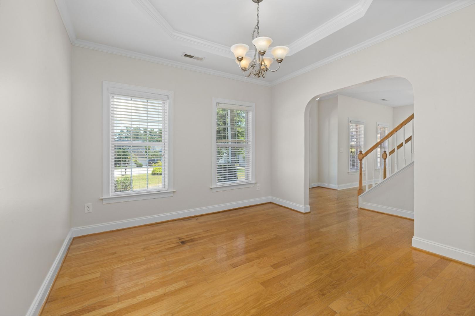 809 Pyracantha Drive