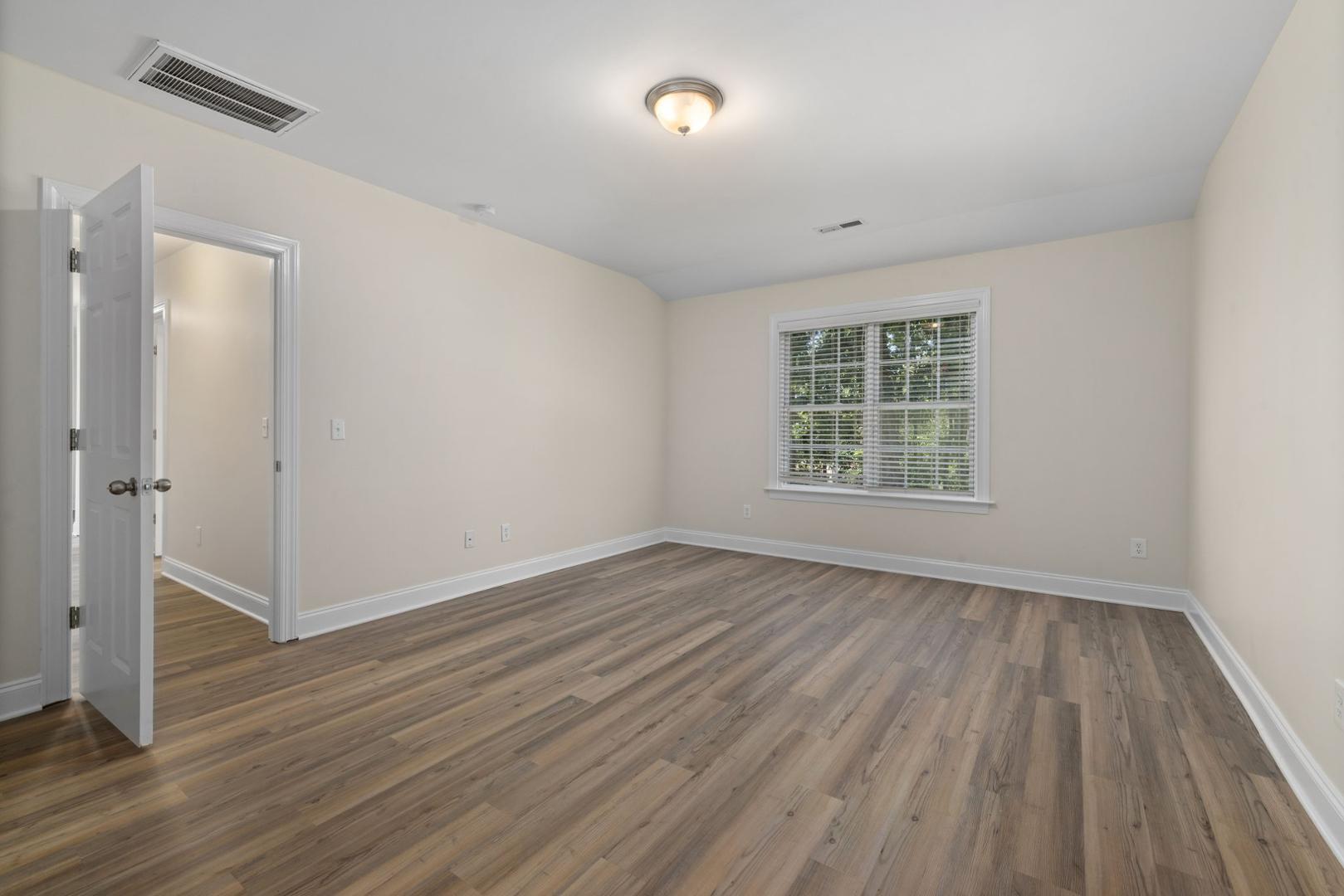 809 Pyracantha Drive