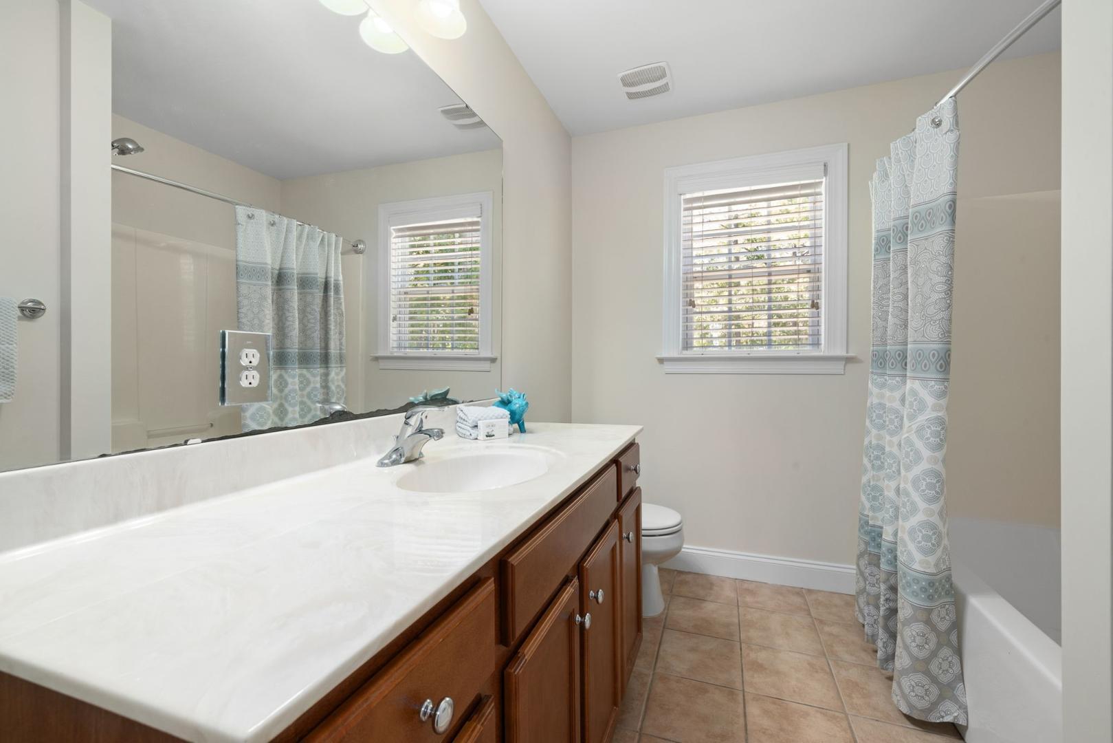809 Pyracantha Drive