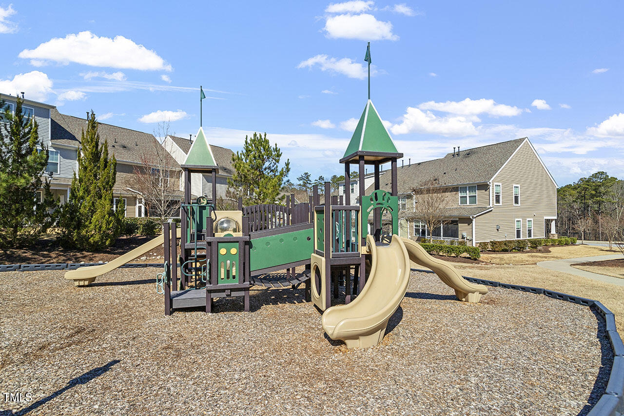 468 Talons Rest Way
