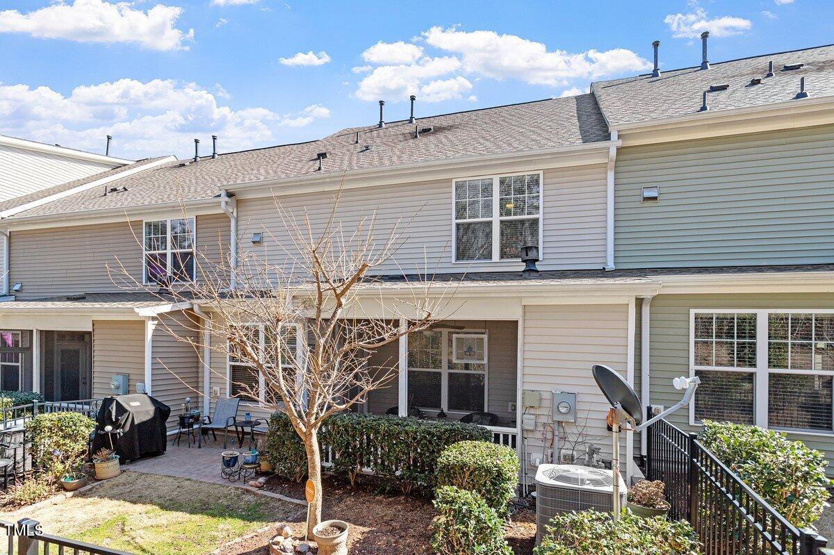 468 Talons Rest Way