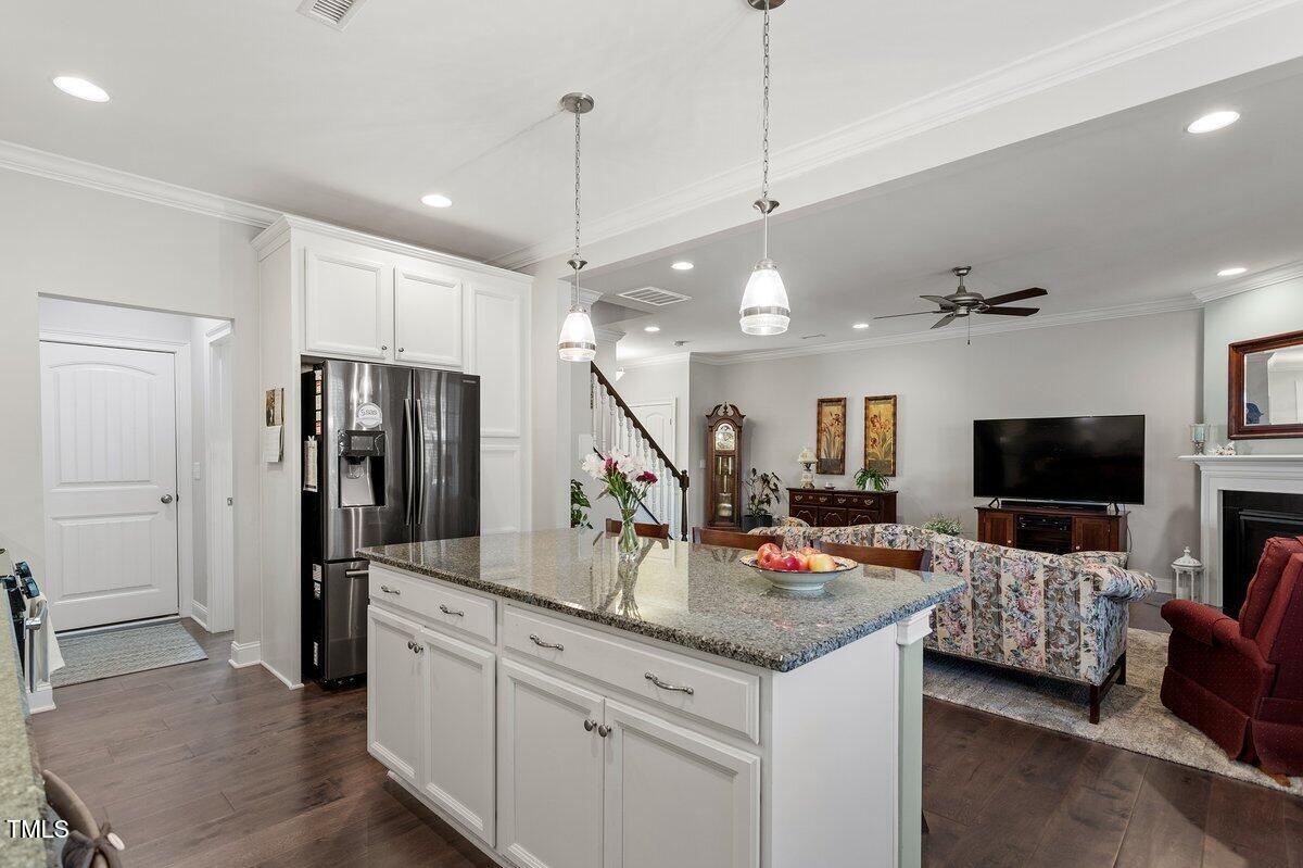 468 Talons Rest Way