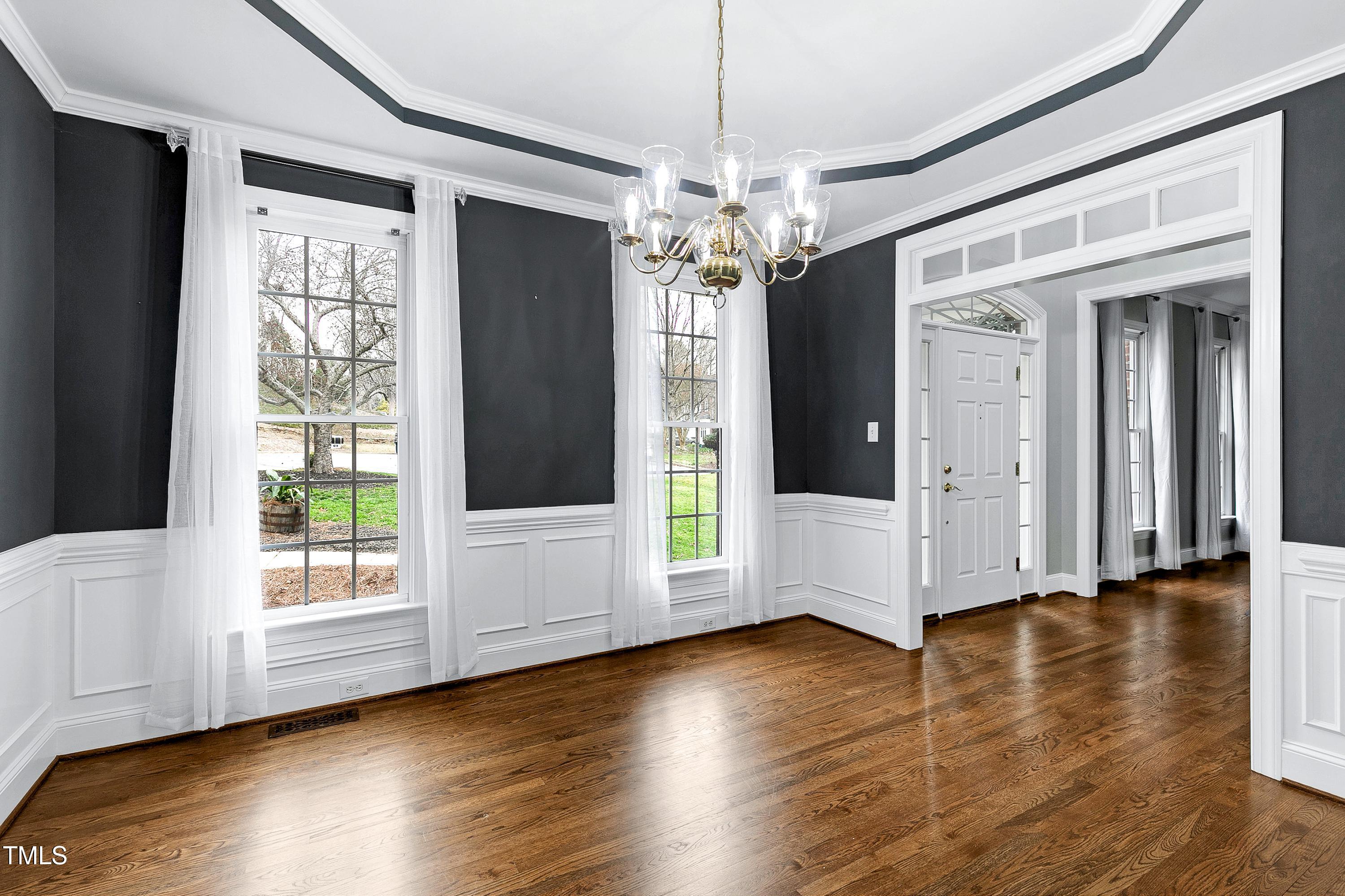 521 Lyndenbury Drive