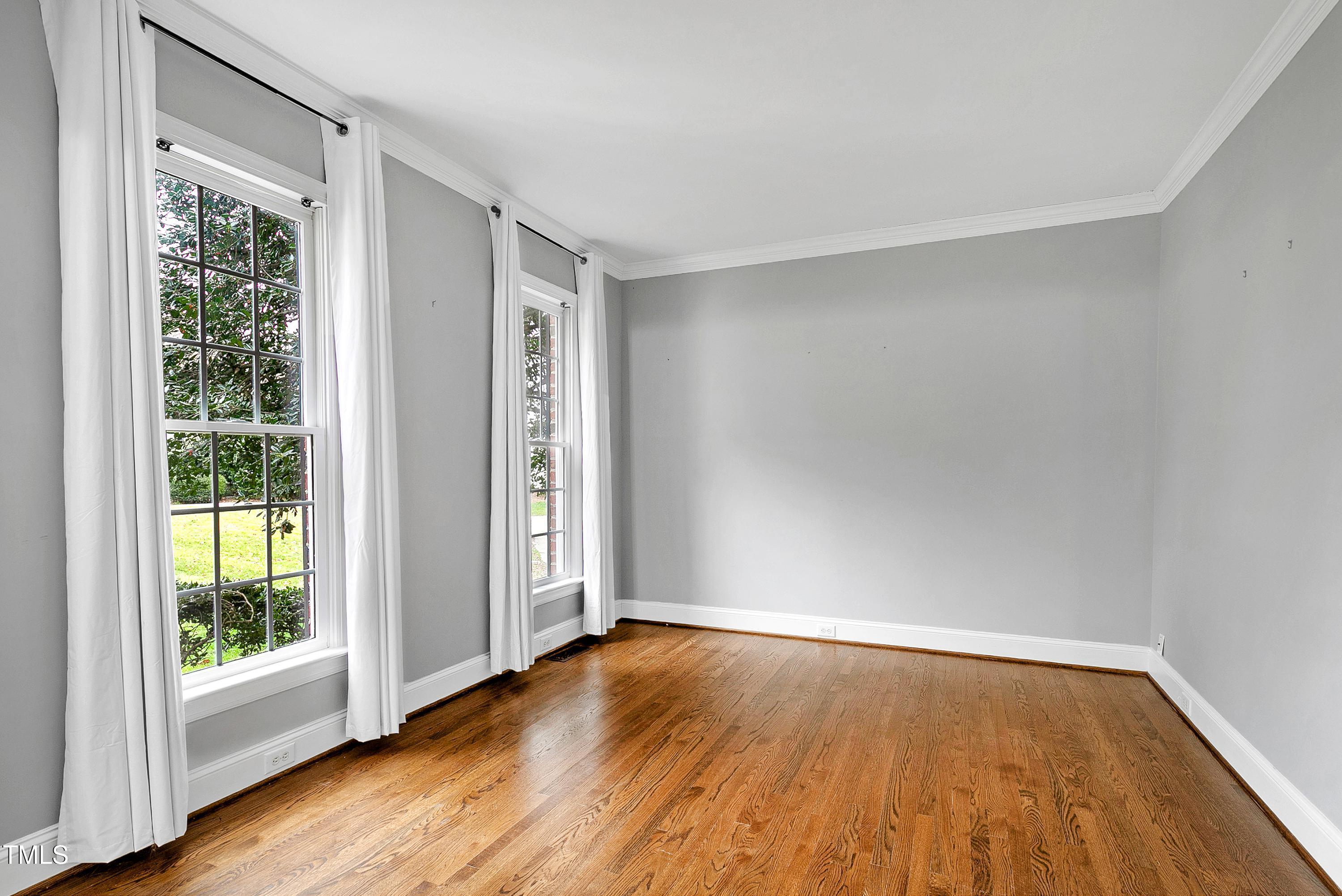 521 Lyndenbury Drive