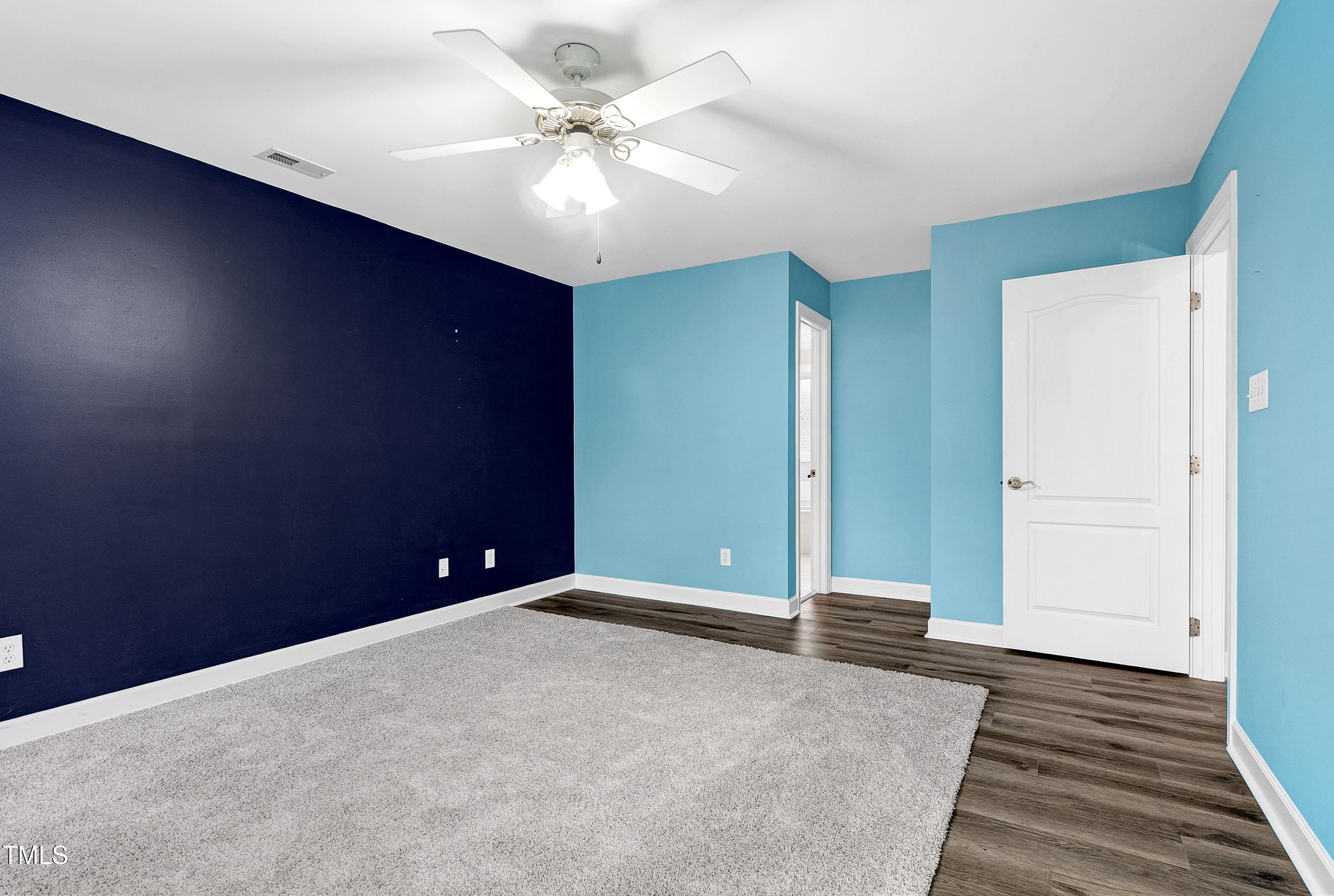 521 Lyndenbury Drive