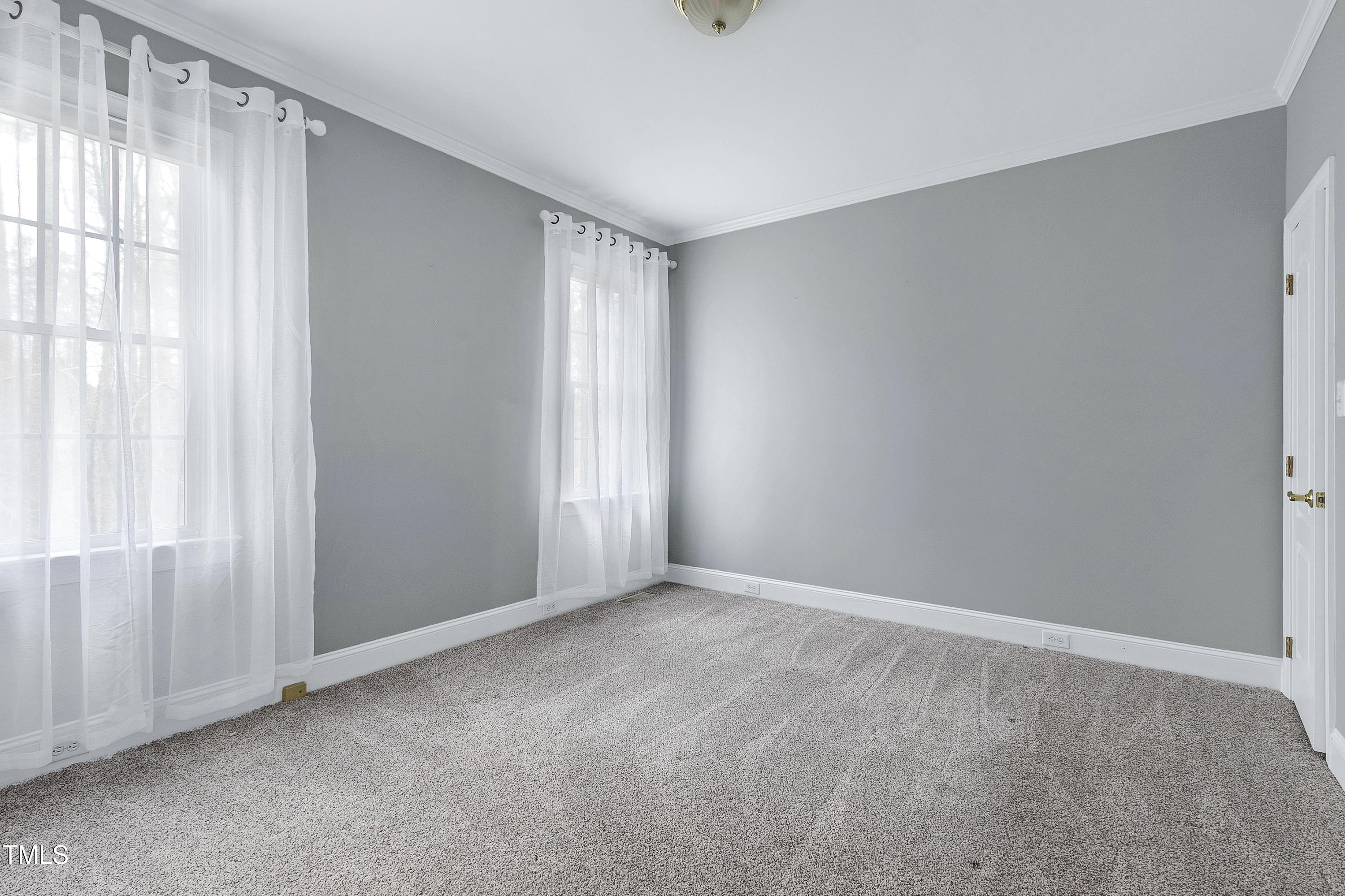 521 Lyndenbury Drive