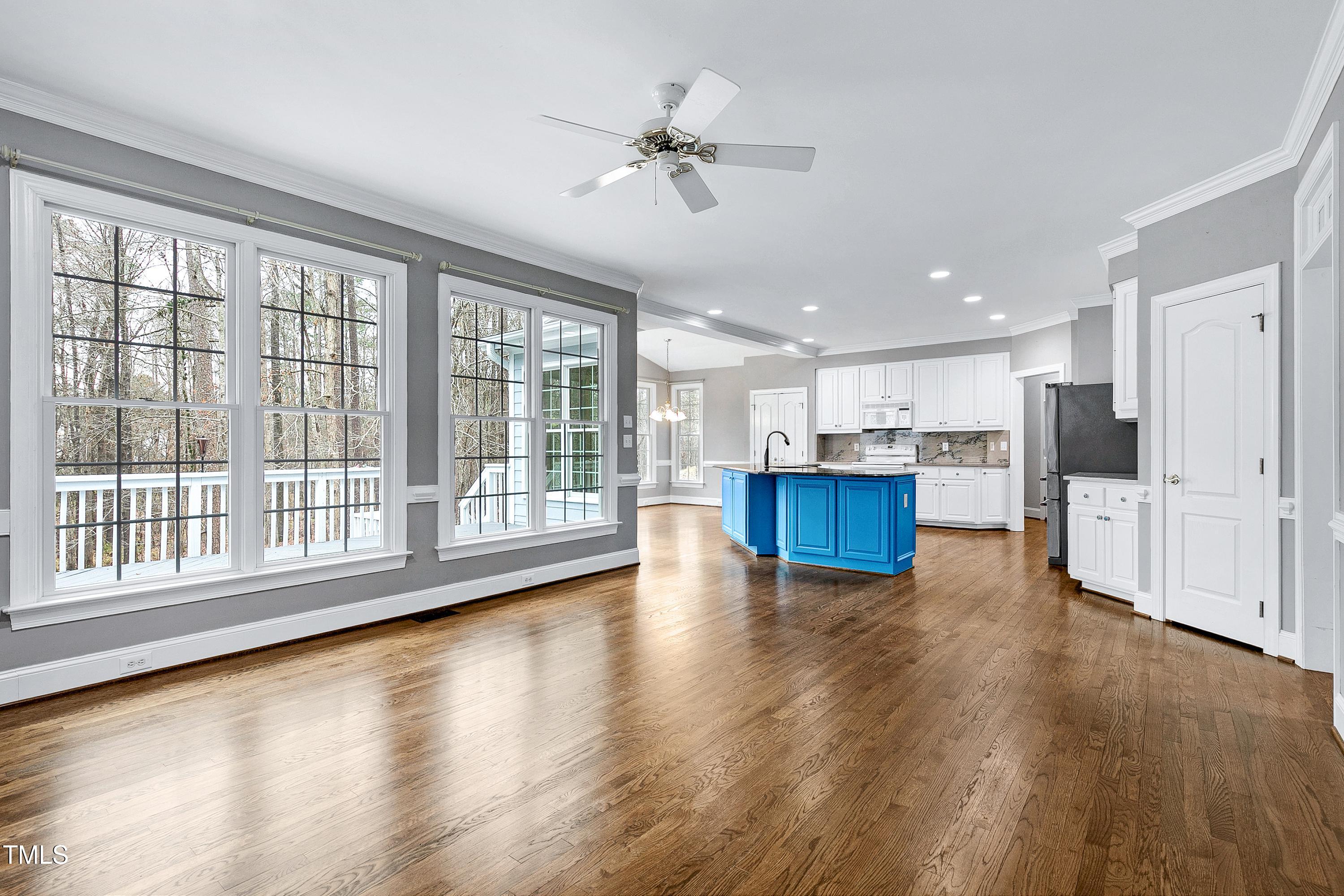 521 Lyndenbury Drive