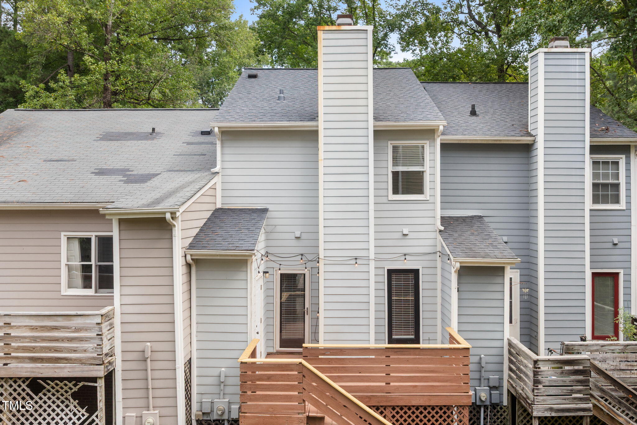 111 Strass Court