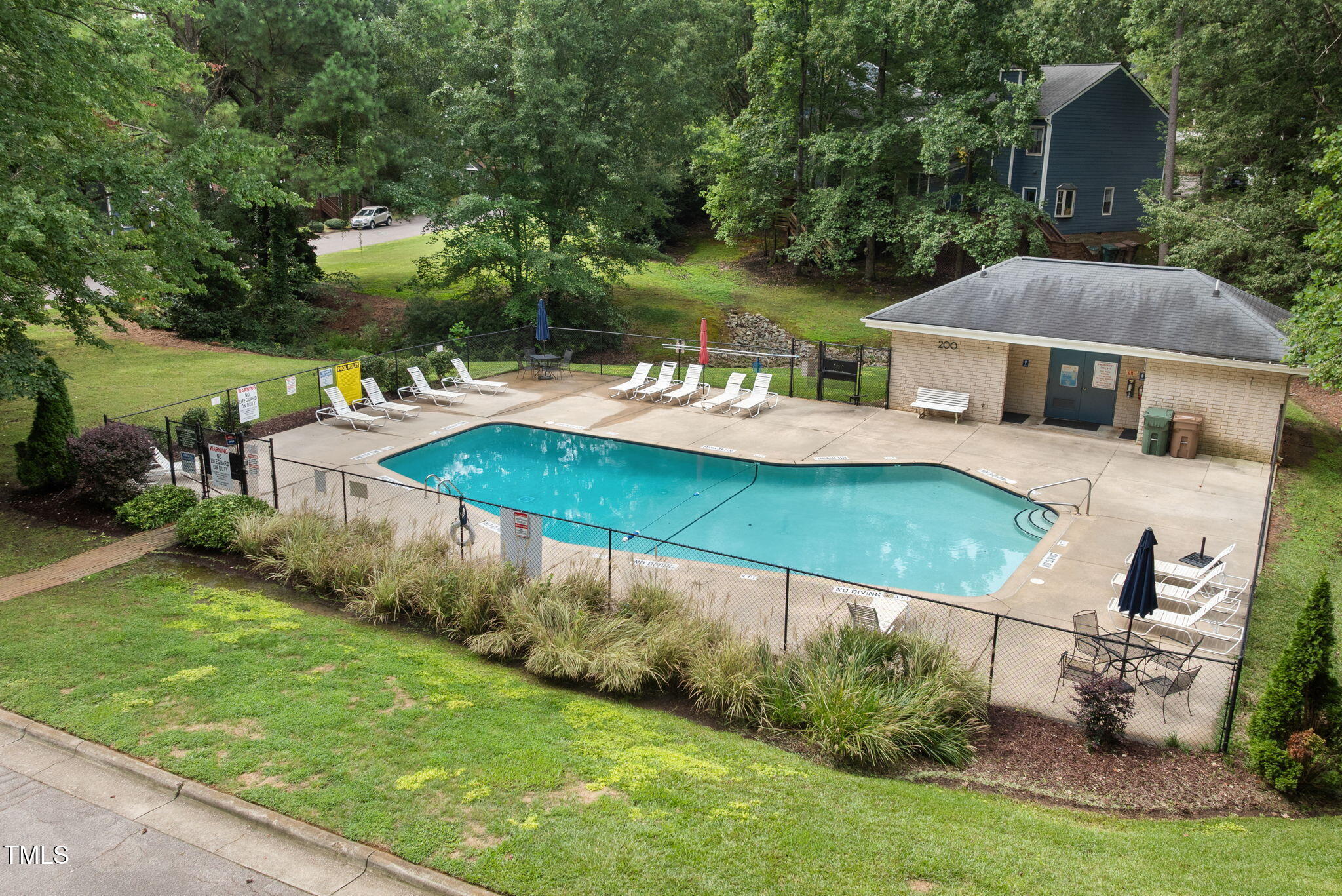 111 Strass Court