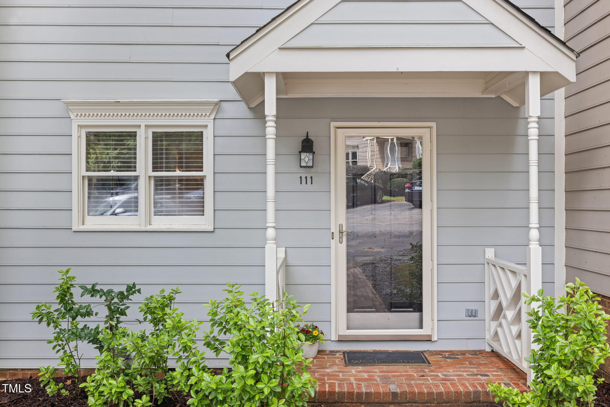 111 Strass Court