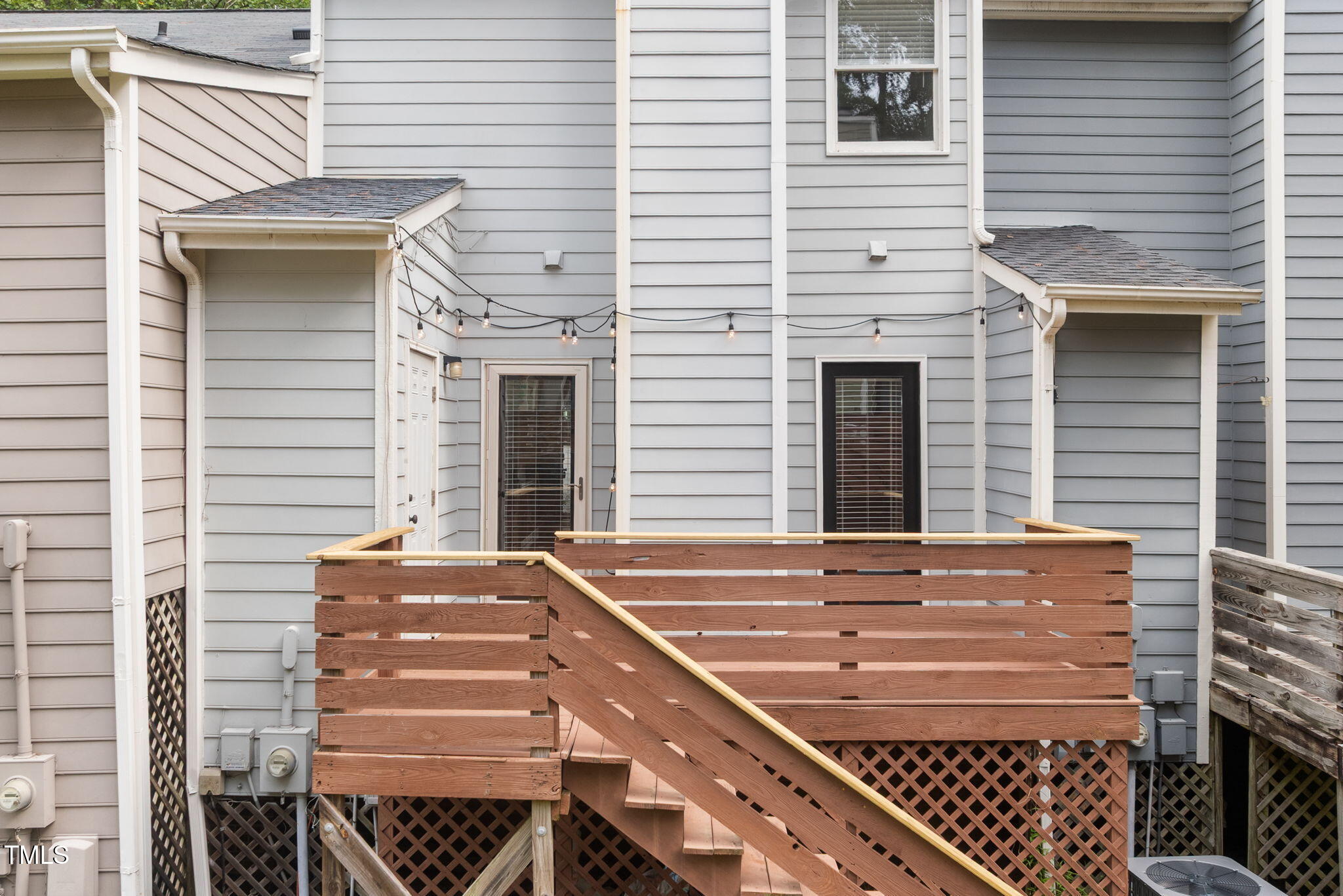 111 Strass Court