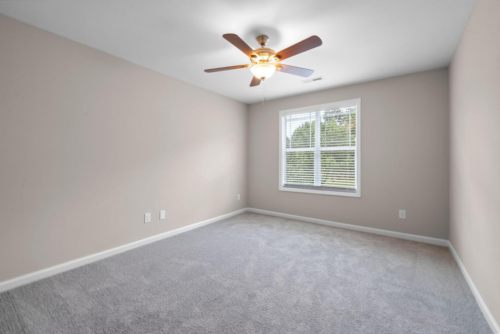 31 Stewarts Knob Drive